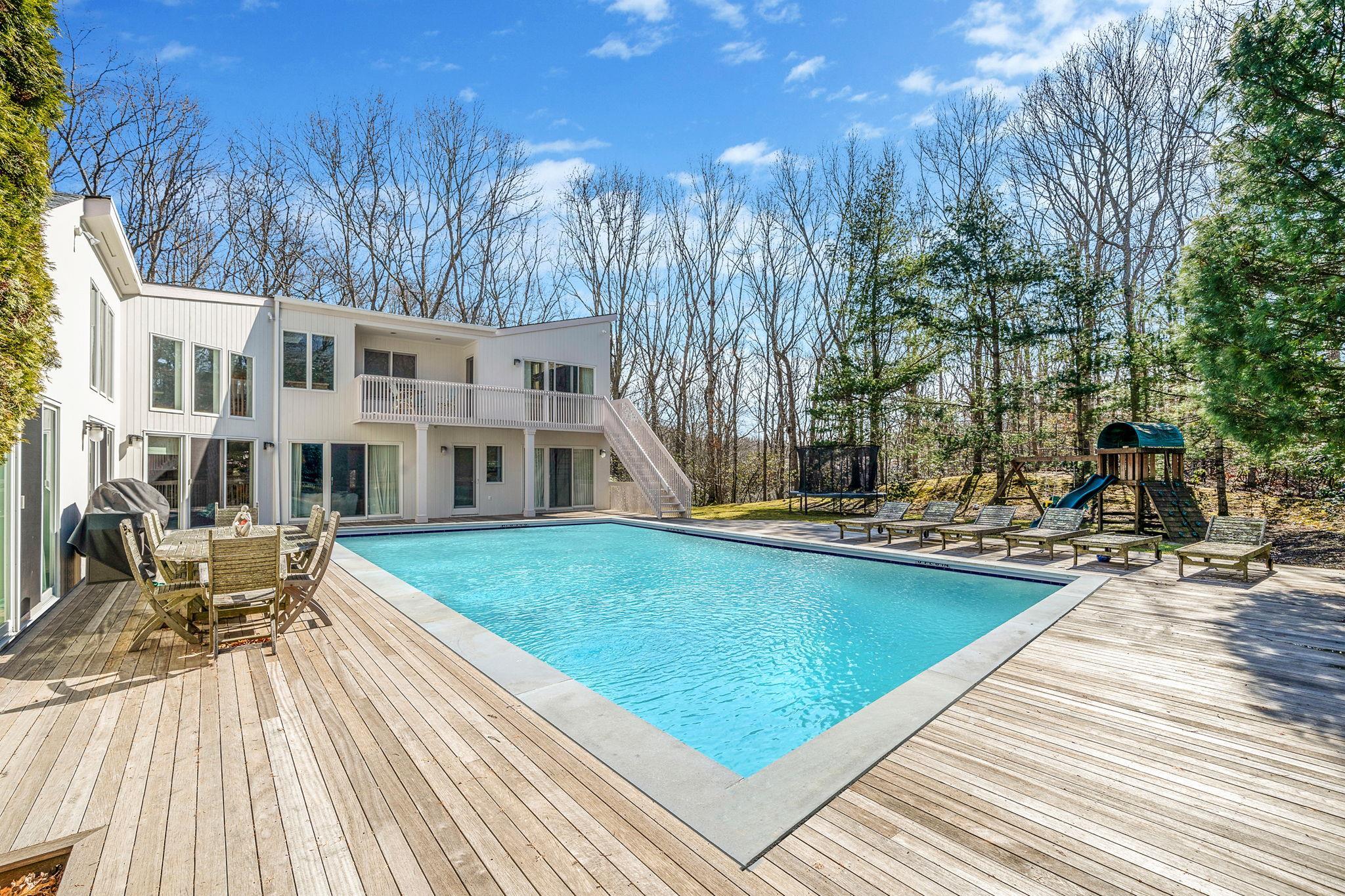 Single Family Bob White  Suffolk County, NY 11976, MLS-843230-7