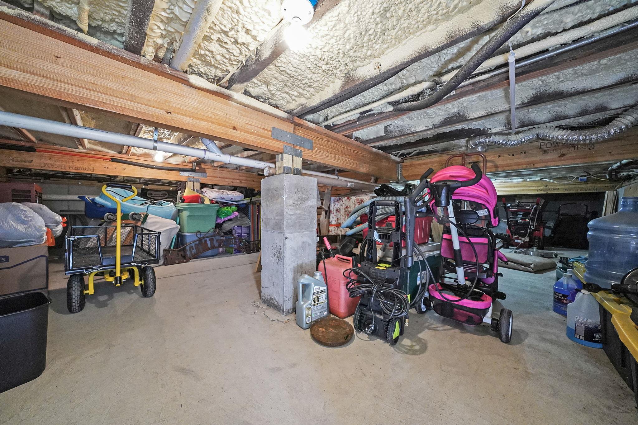 Single Family East  Nassau County, NY 11559, MLS-843240-25