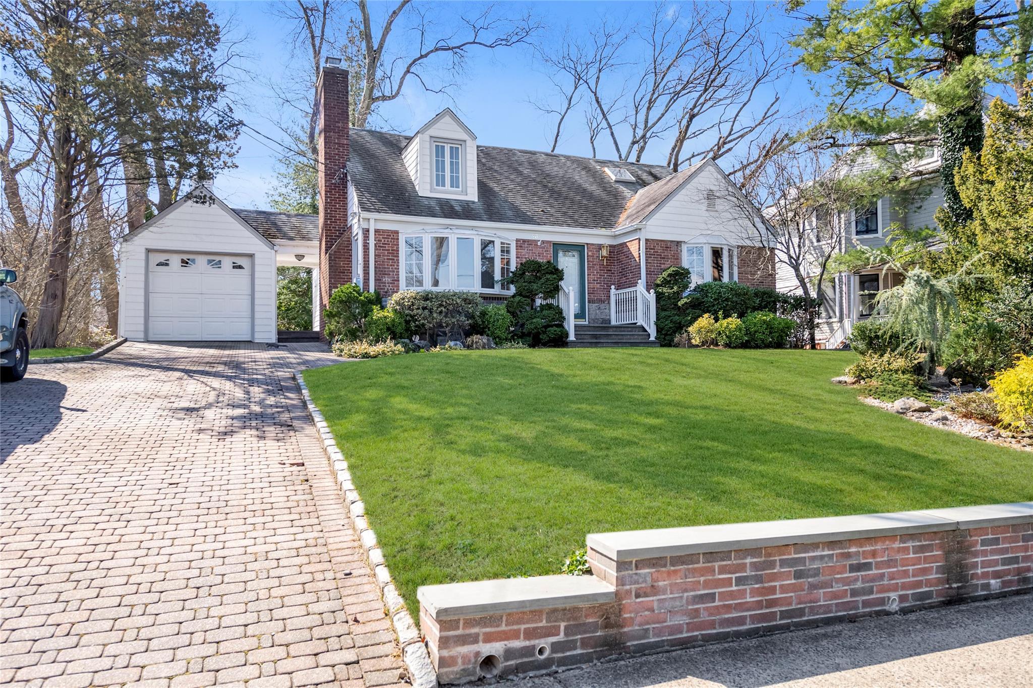 Single Family Murray  Nassau County, NY 11050, MLS-843263-18