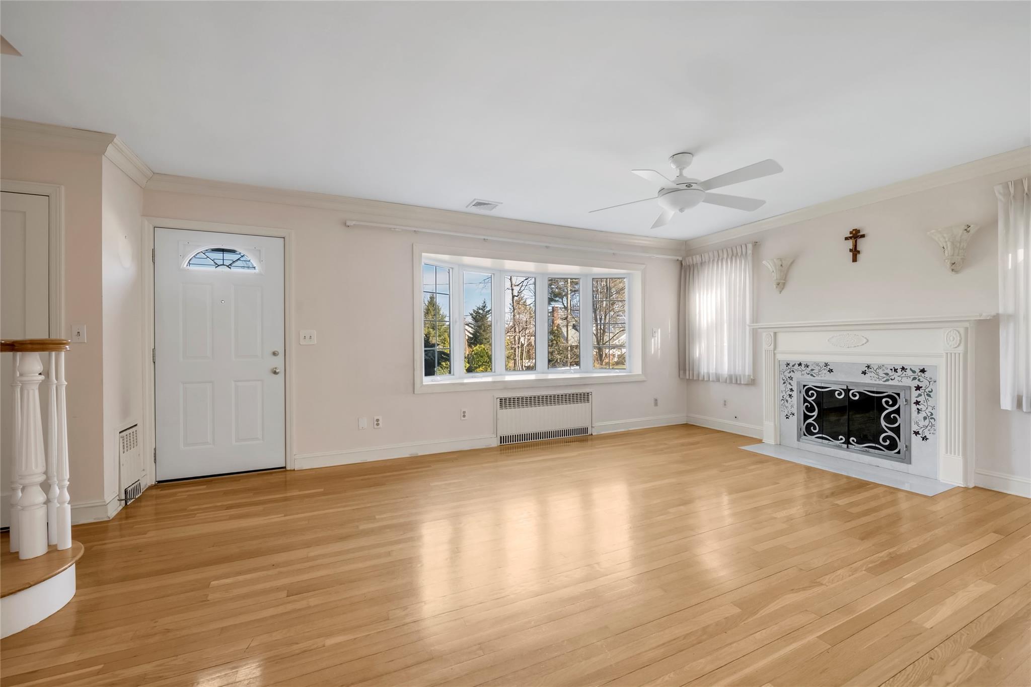 Single Family Murray  Nassau County, NY 11050, MLS-843263-3