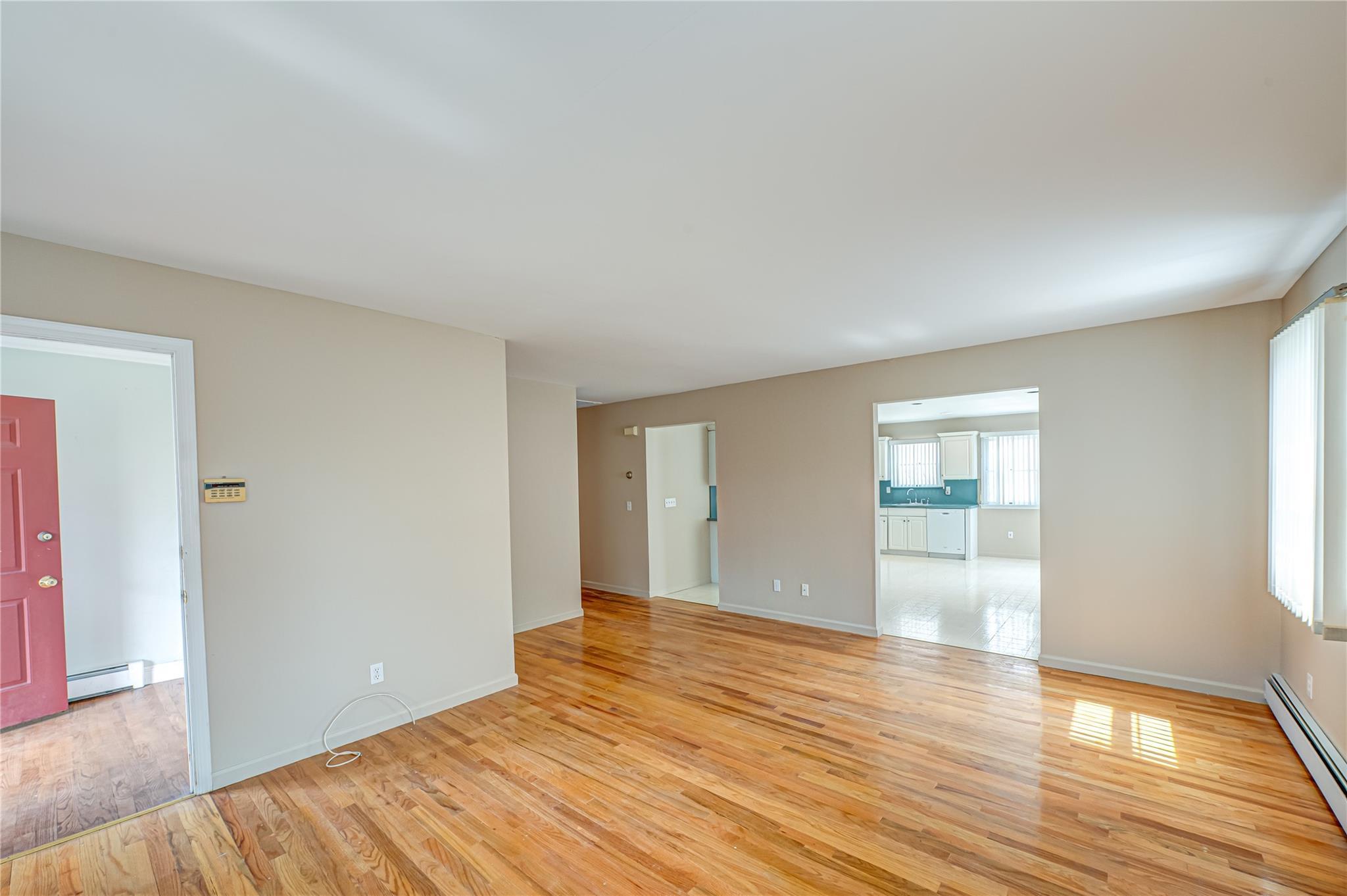 Single Family Black Gum Tree  Suffolk County, NY 11754, MLS-843275-8