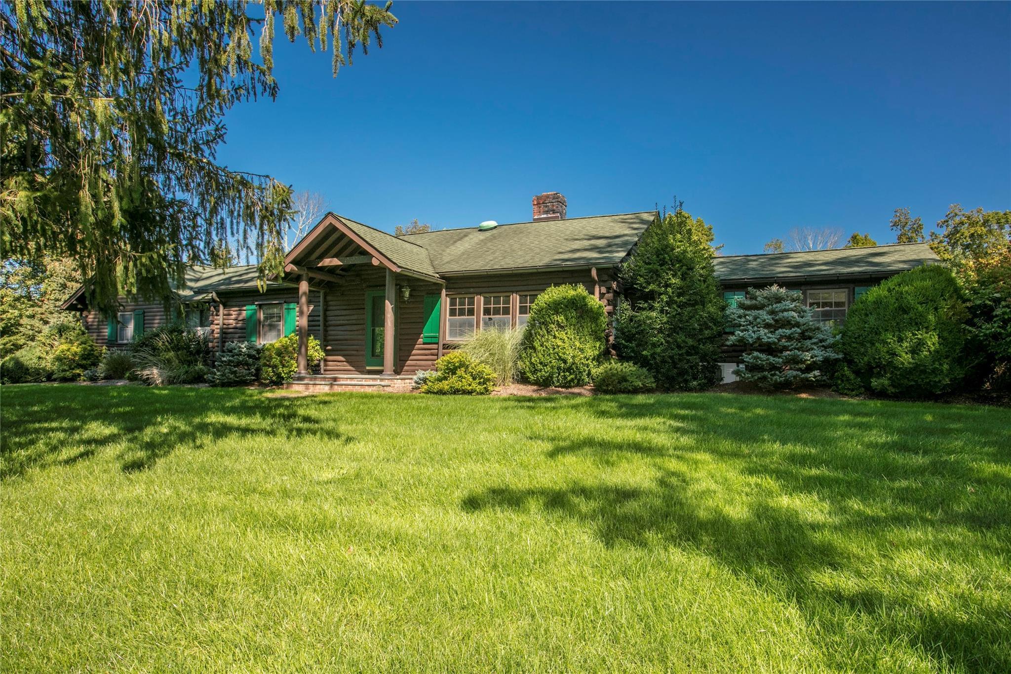 Single Family Oscaleta  Westchester County, NY 10590, MLS-843285-4