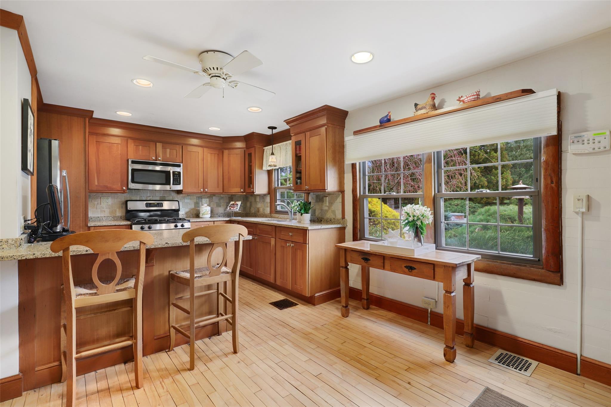 Single Family Oscaleta  Westchester County, NY 10590, MLS-843285-8
