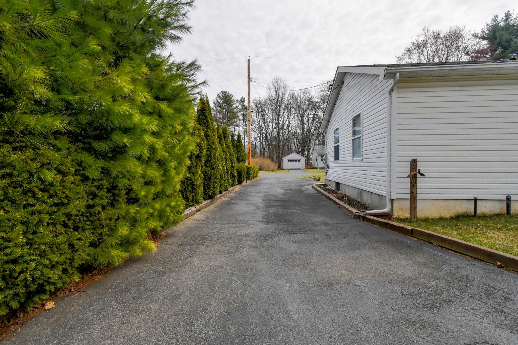 Single Family Smith  Dutchess County, NY 12571, MLS-843304-28