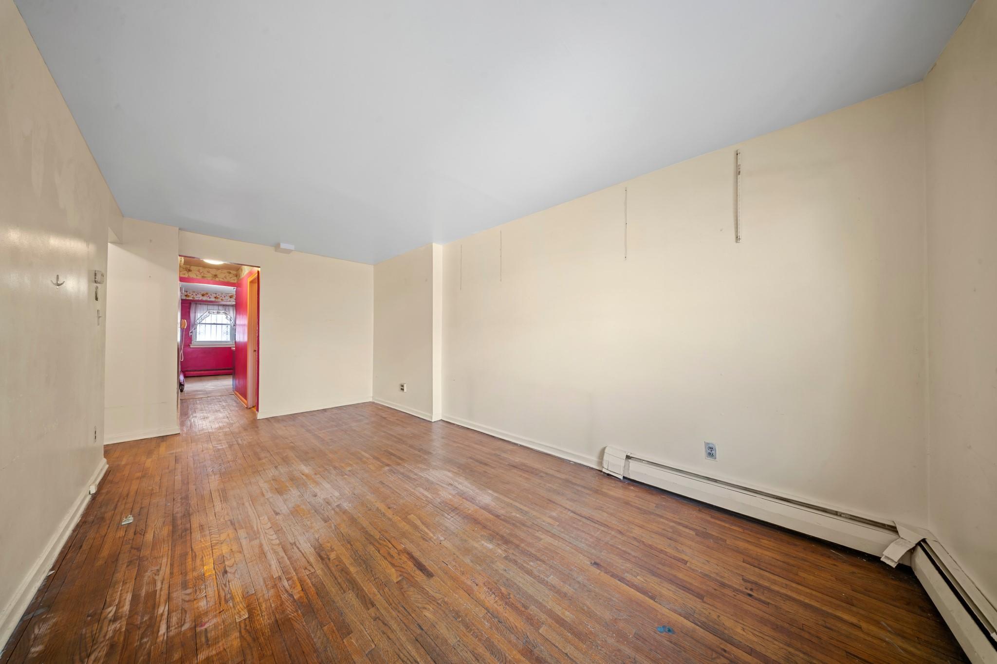 Single Family Givan  Bronx, NY 10475, MLS-843339-17