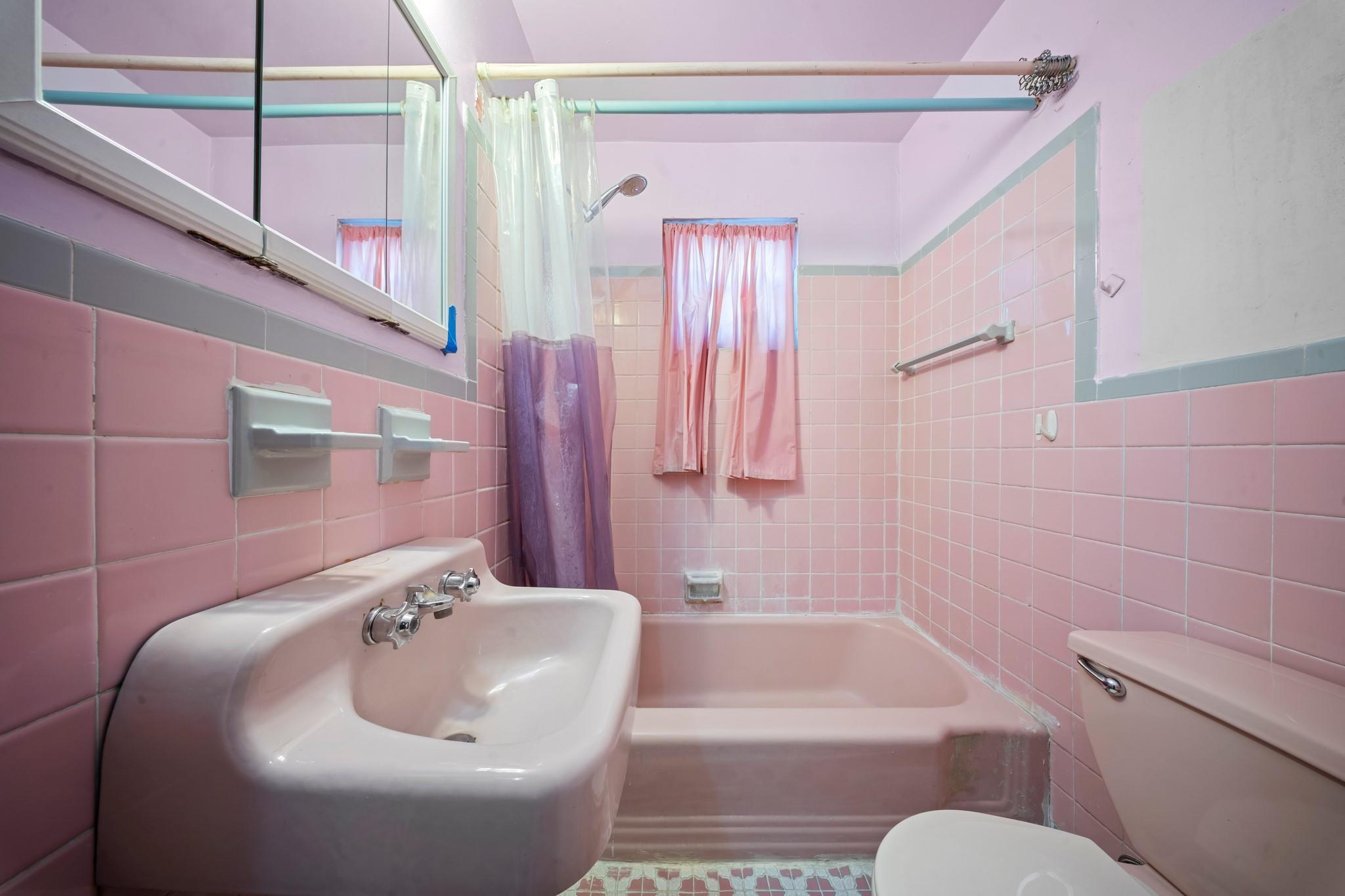 Single Family Givan  Bronx, NY 10475, MLS-843339-20