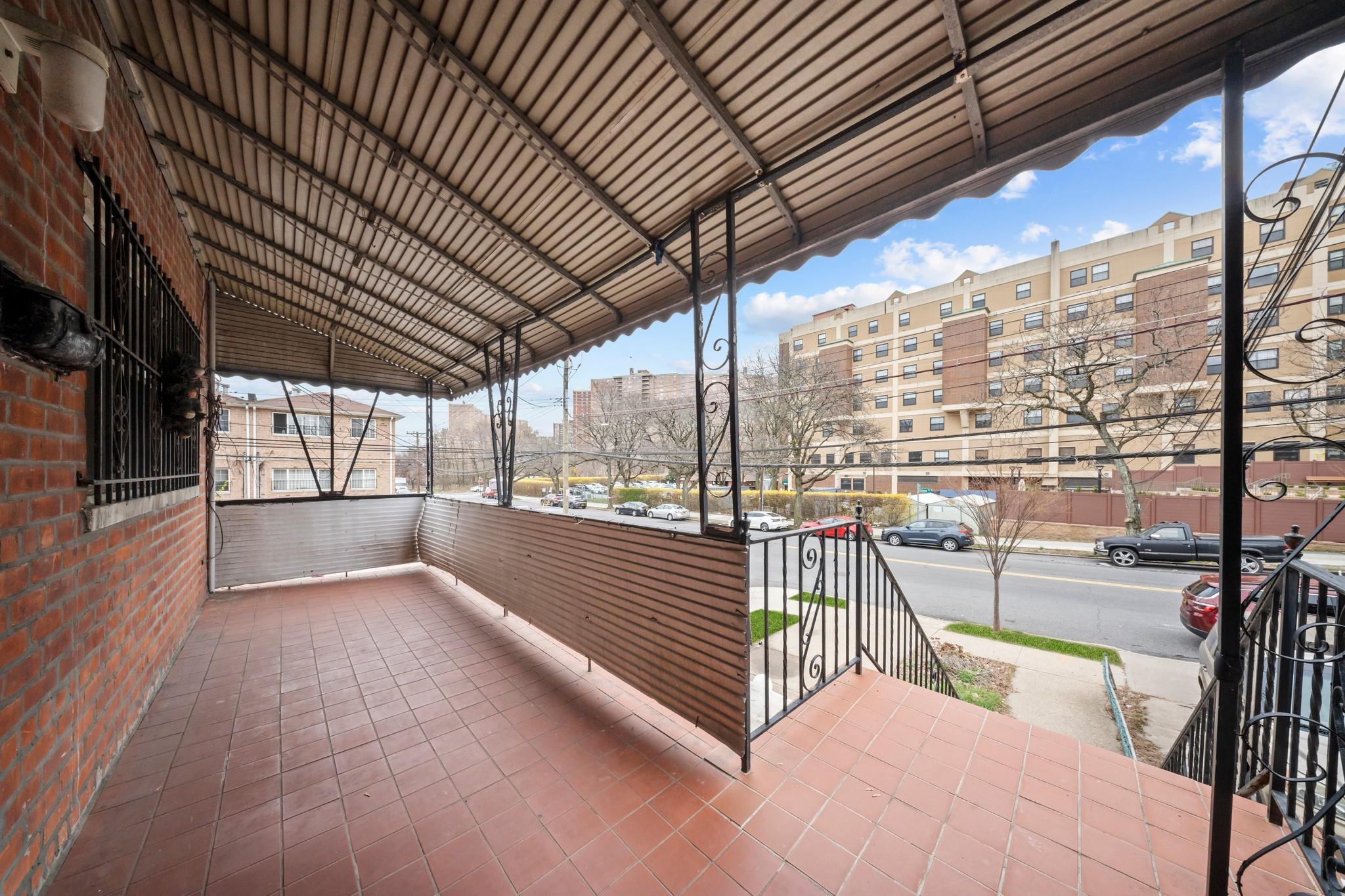 Single Family Givan  Bronx, NY 10475, MLS-843339-30