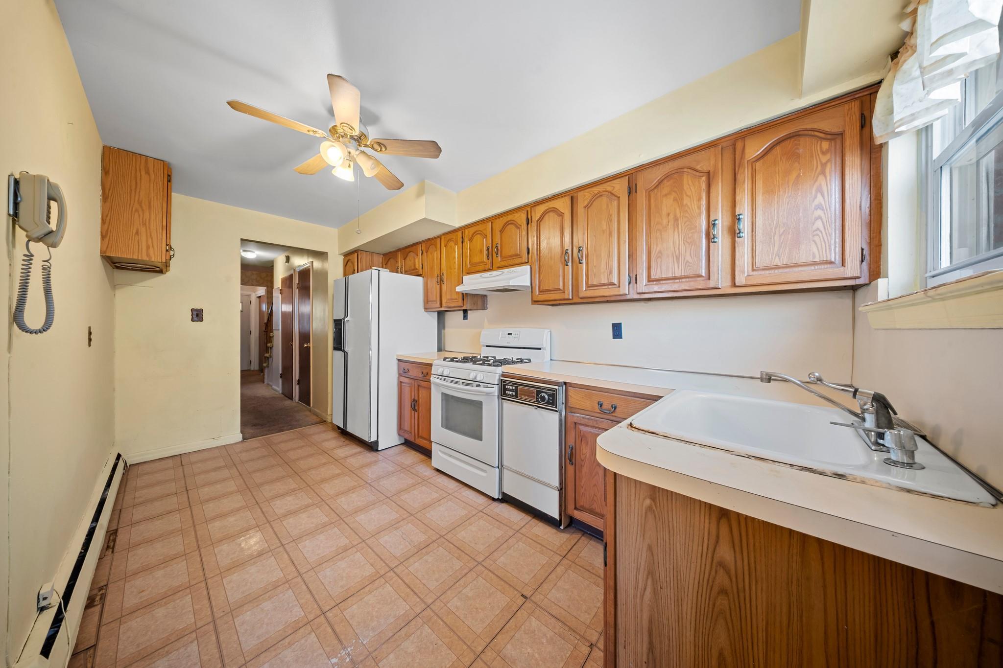 Single Family Givan  Bronx, NY 10475, MLS-843339-8