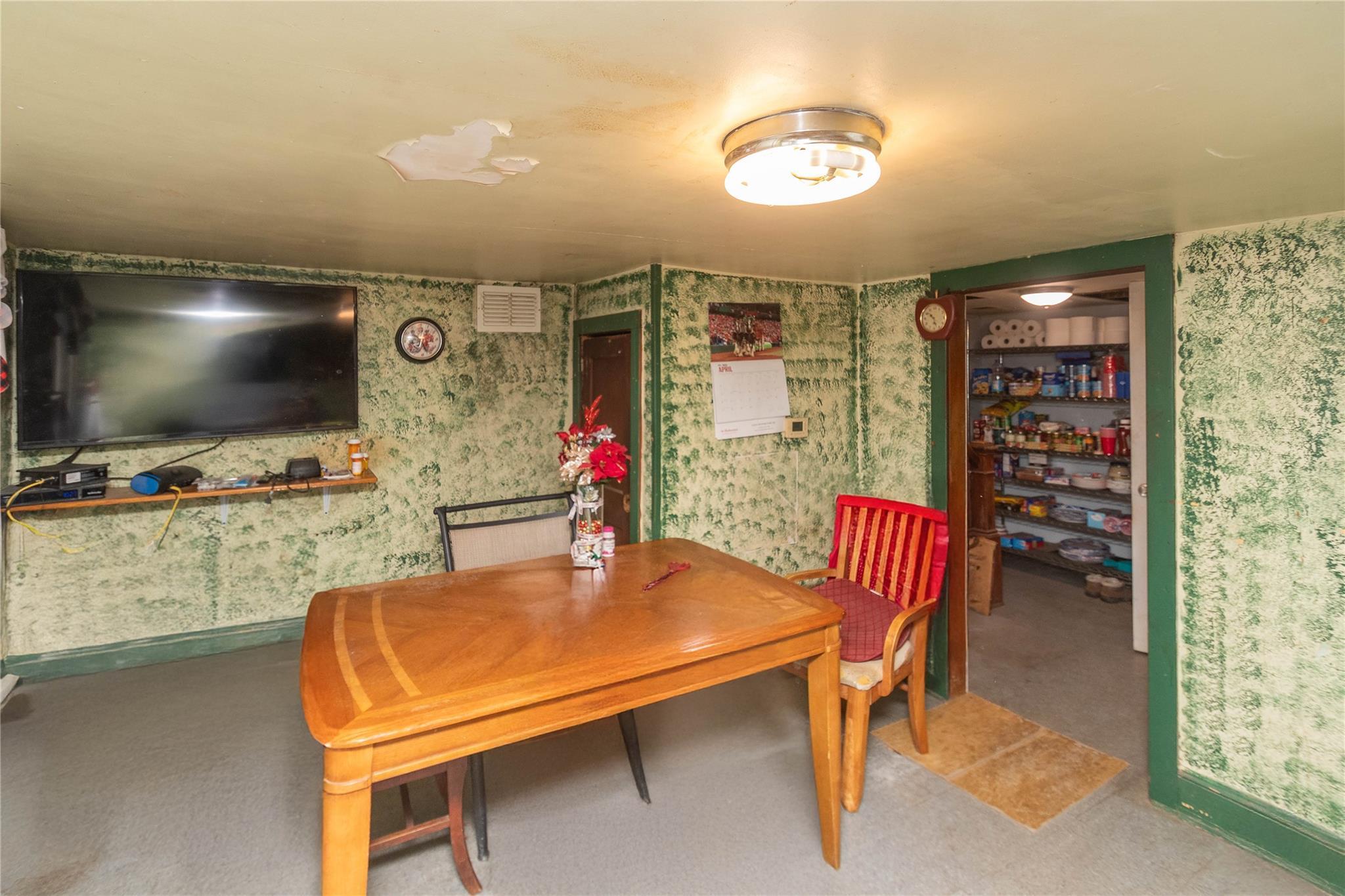 Single Family Lattintown  Orange County, NY 12550, MLS-843356-6