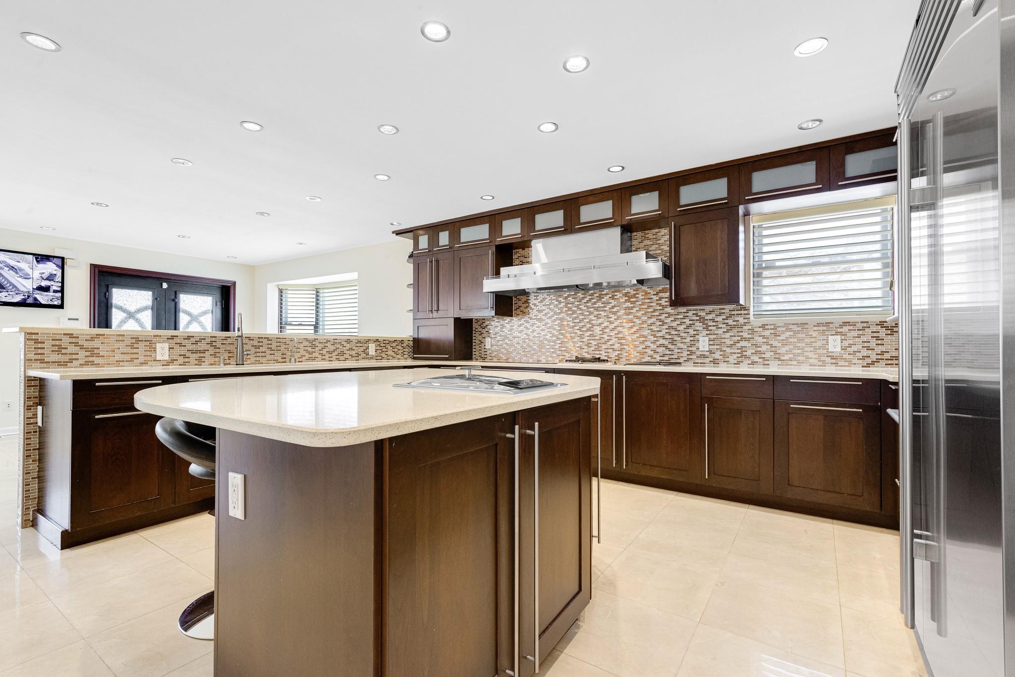 Single Family 58th  Queens, NY 11379, MLS-843379-10