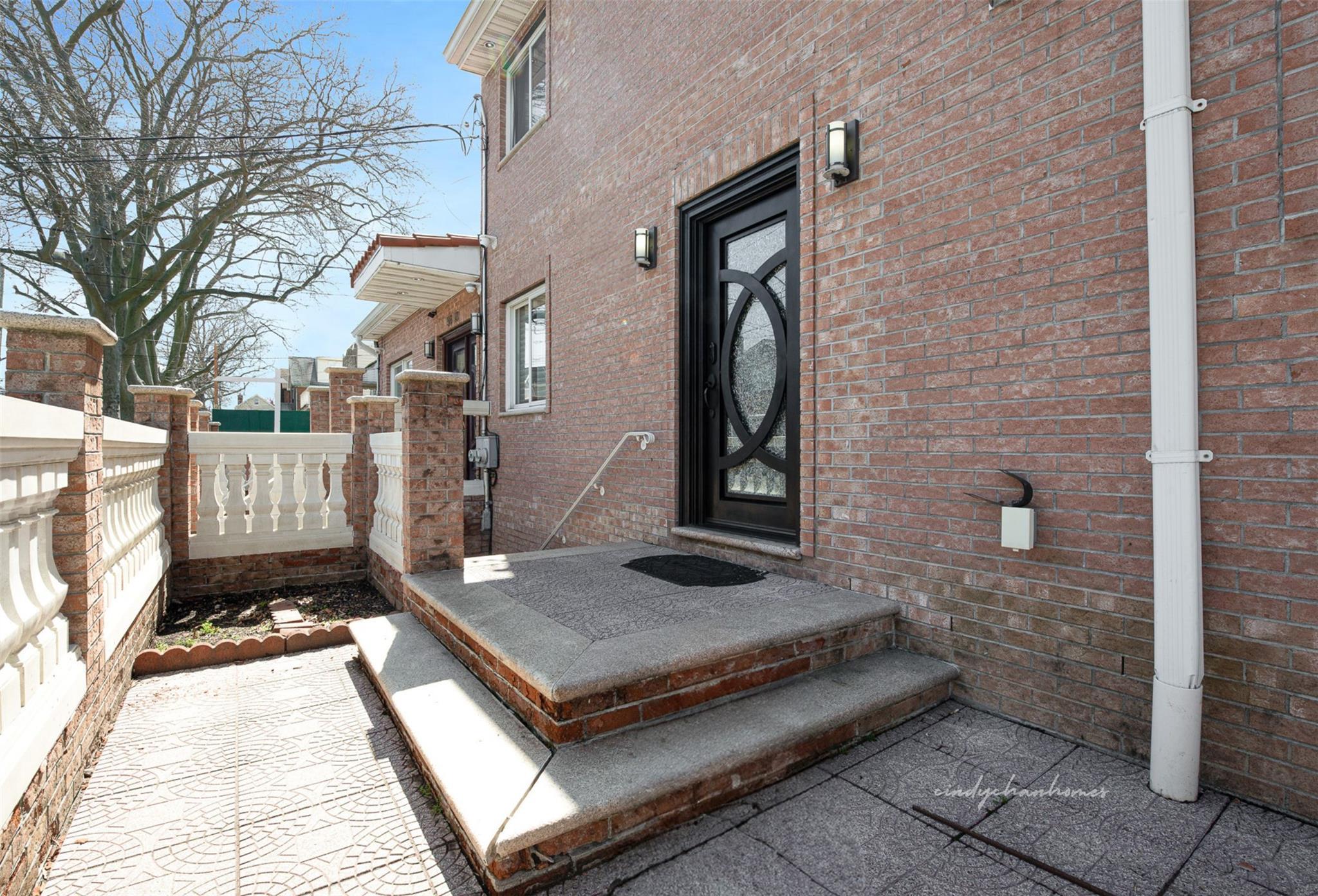 Single Family 58th  Queens, NY 11379, MLS-843379-33