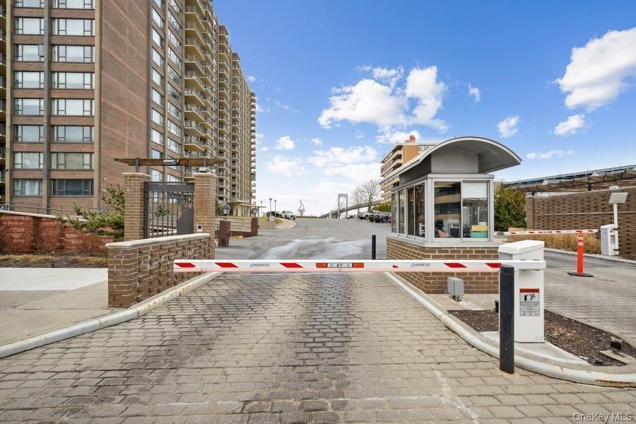 Coop Powells Cove  Queens, NY 11357, MLS-843383-23