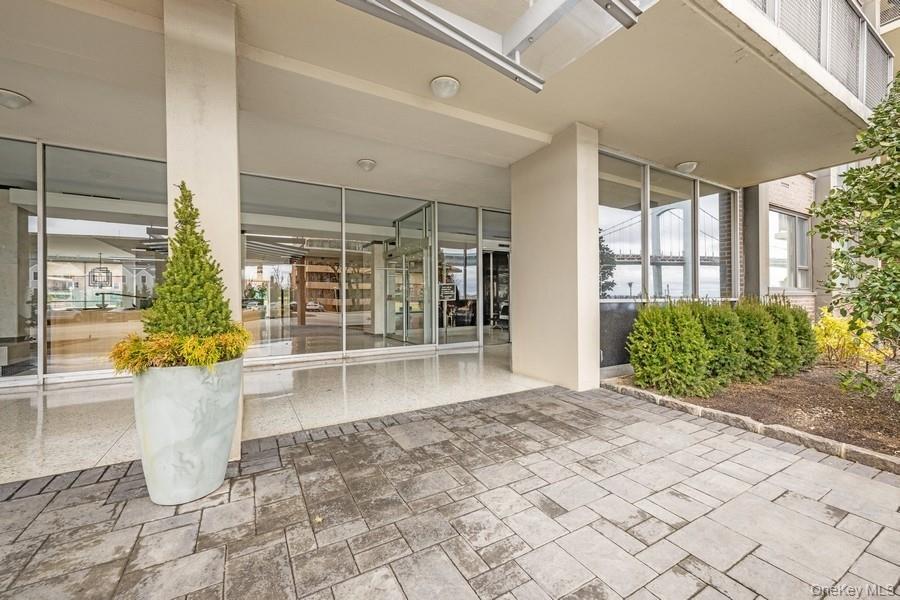 Coop Powells Cove  Queens, NY 11357, MLS-843383-25