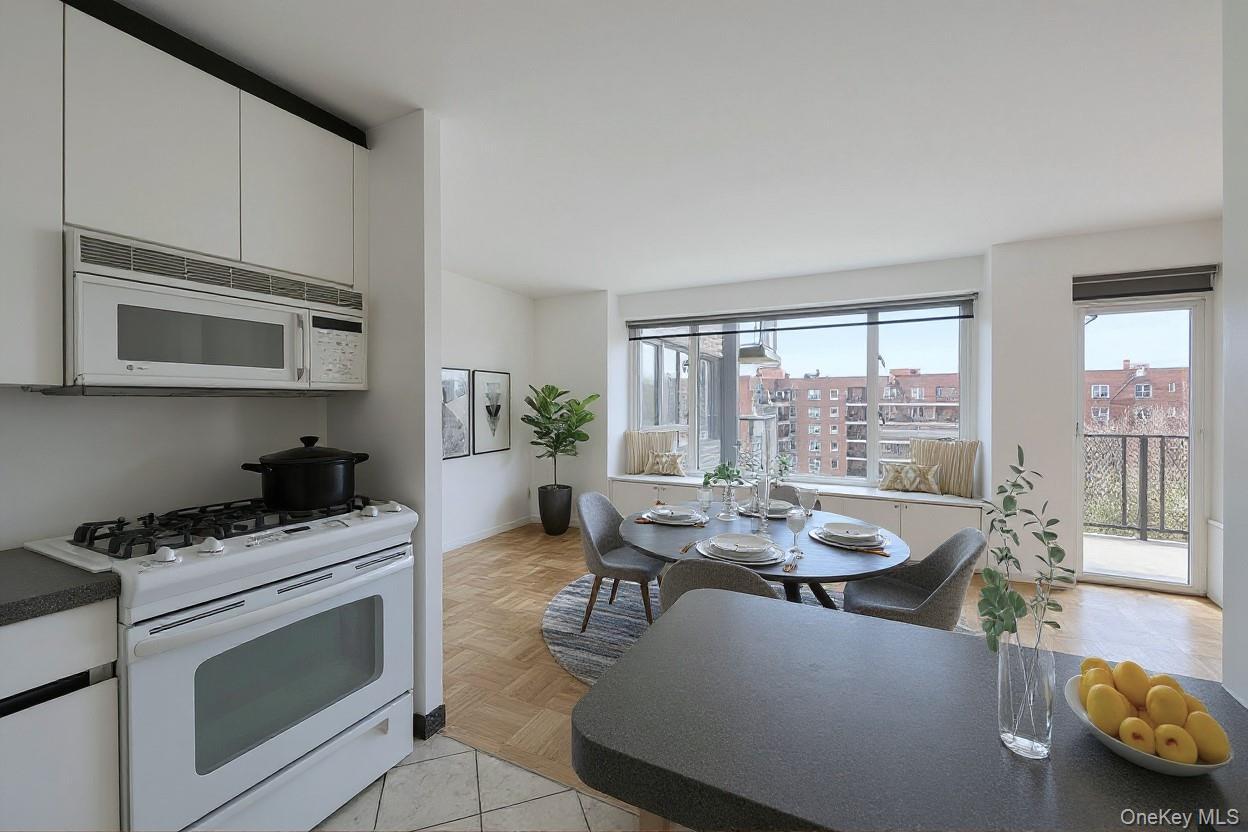 Coop Powells Cove  Queens, NY 11357, MLS-843383-7