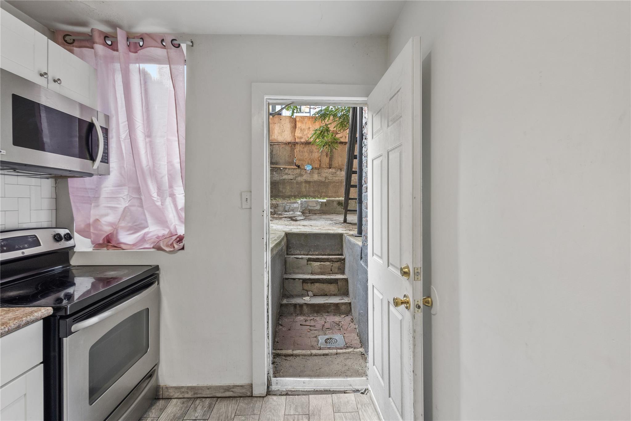 Single Family Beaumont  Bronx, NY 10458, MLS-843406-12