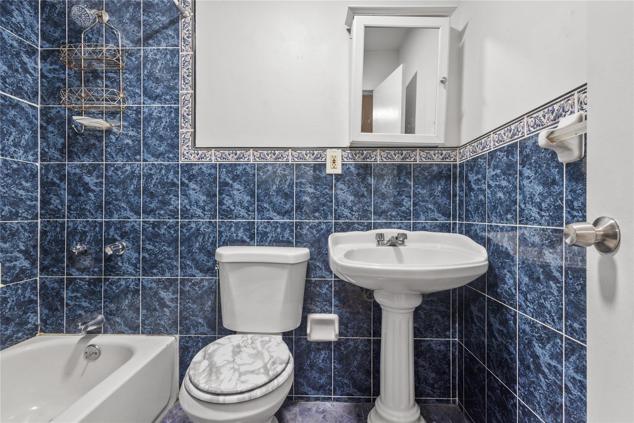 Single Family Beaumont  Bronx, NY 10458, MLS-843406-9