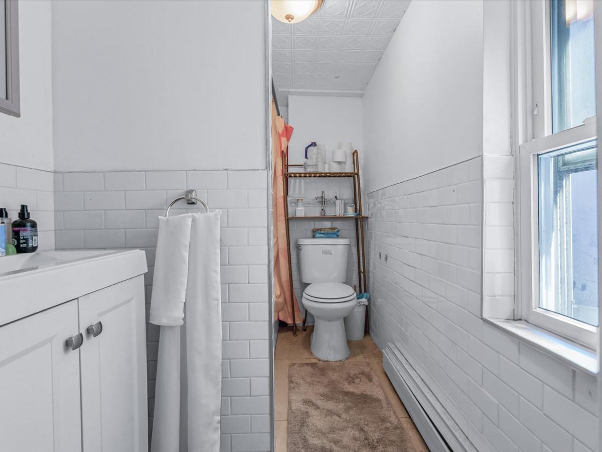 Single Family Devoe  Brooklyn, NY 11211, MLS-843408-16