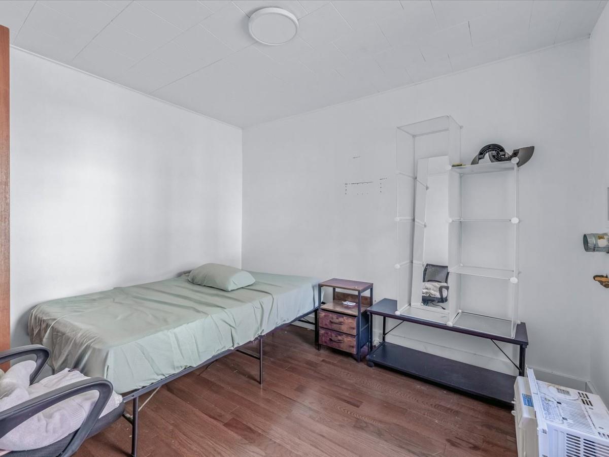 Single Family Devoe  Brooklyn, NY 11211, MLS-843408-24