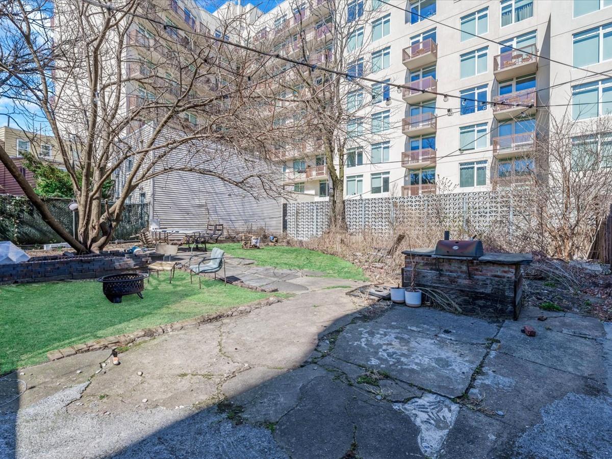Single Family Devoe  Brooklyn, NY 11211, MLS-843408-30