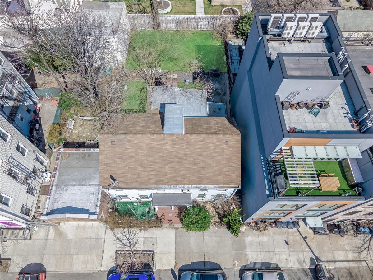 Single Family Devoe  Brooklyn, NY 11211, MLS-843408-4