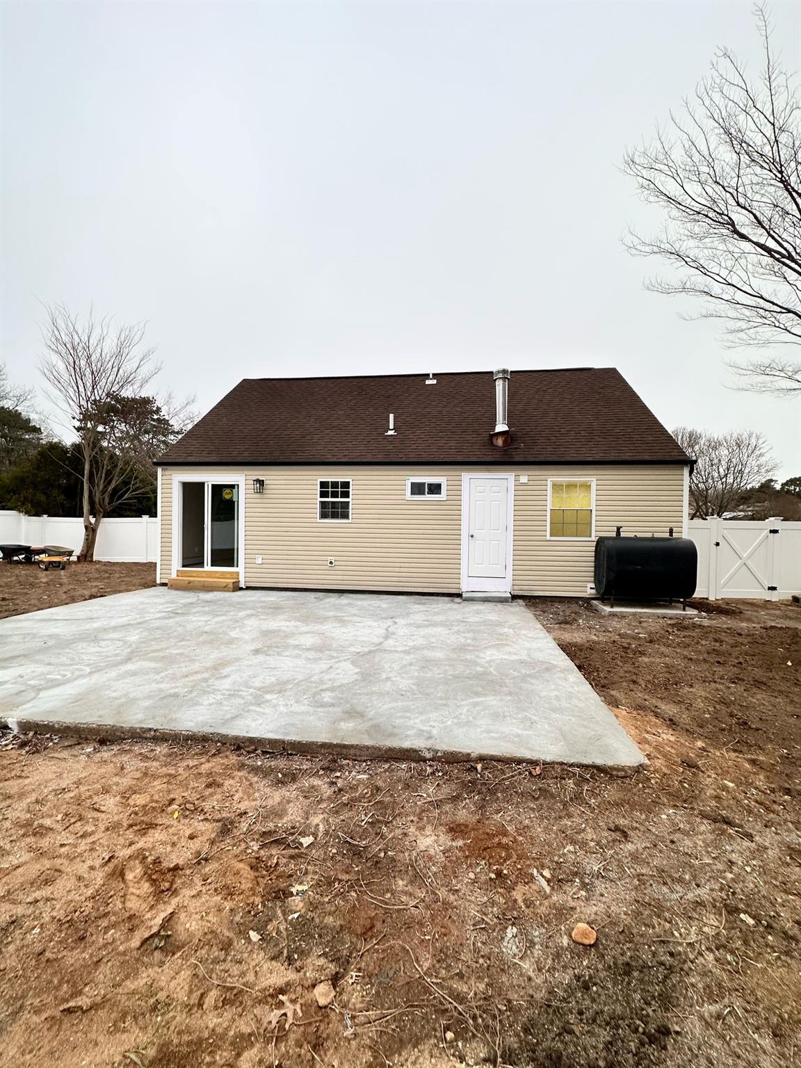 Single Family Highview  Suffolk County, NY 11961, MLS-843434-7