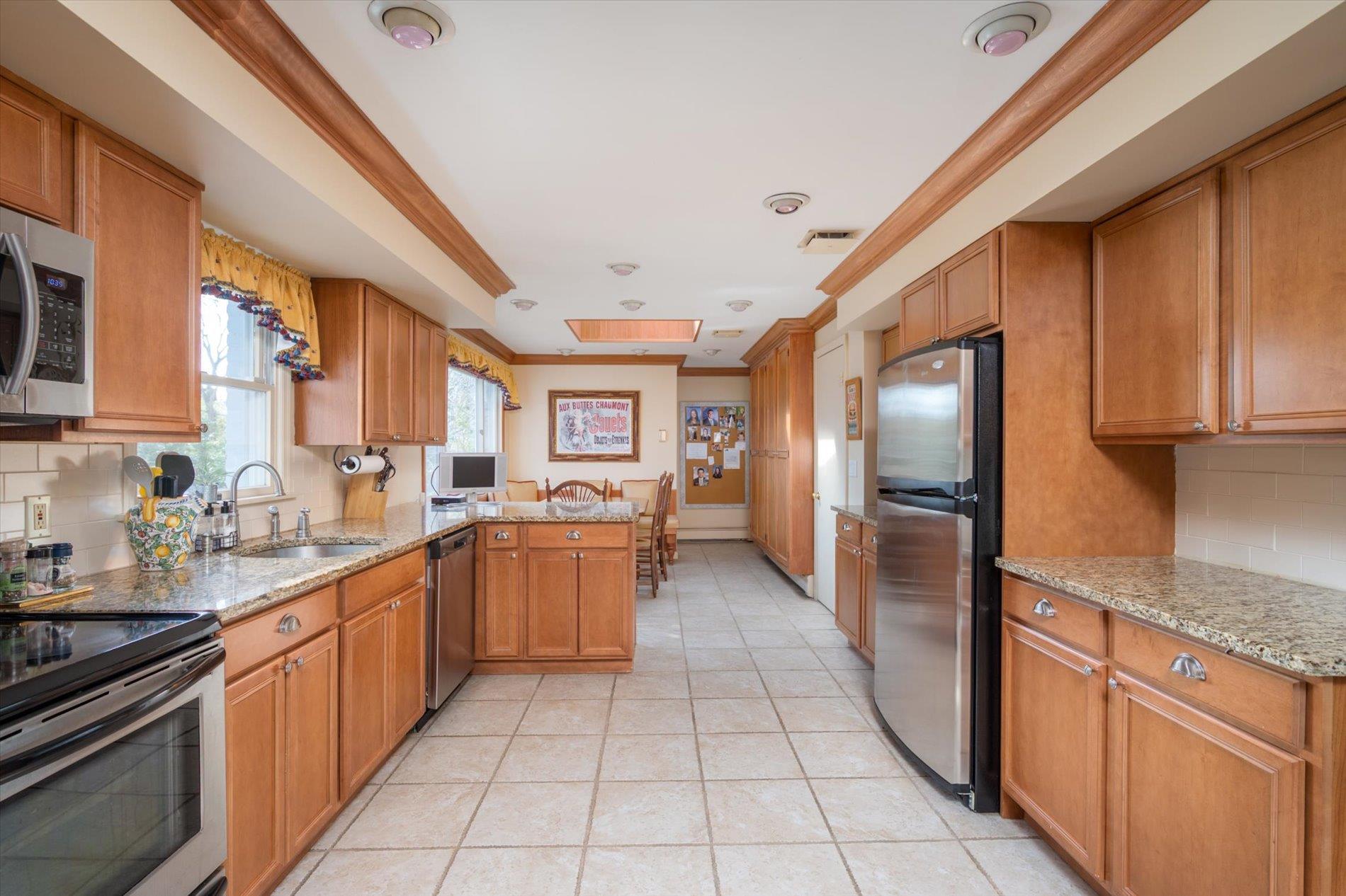 Single Family Milburn  Nassau County, NY 11577, MLS-843440-7