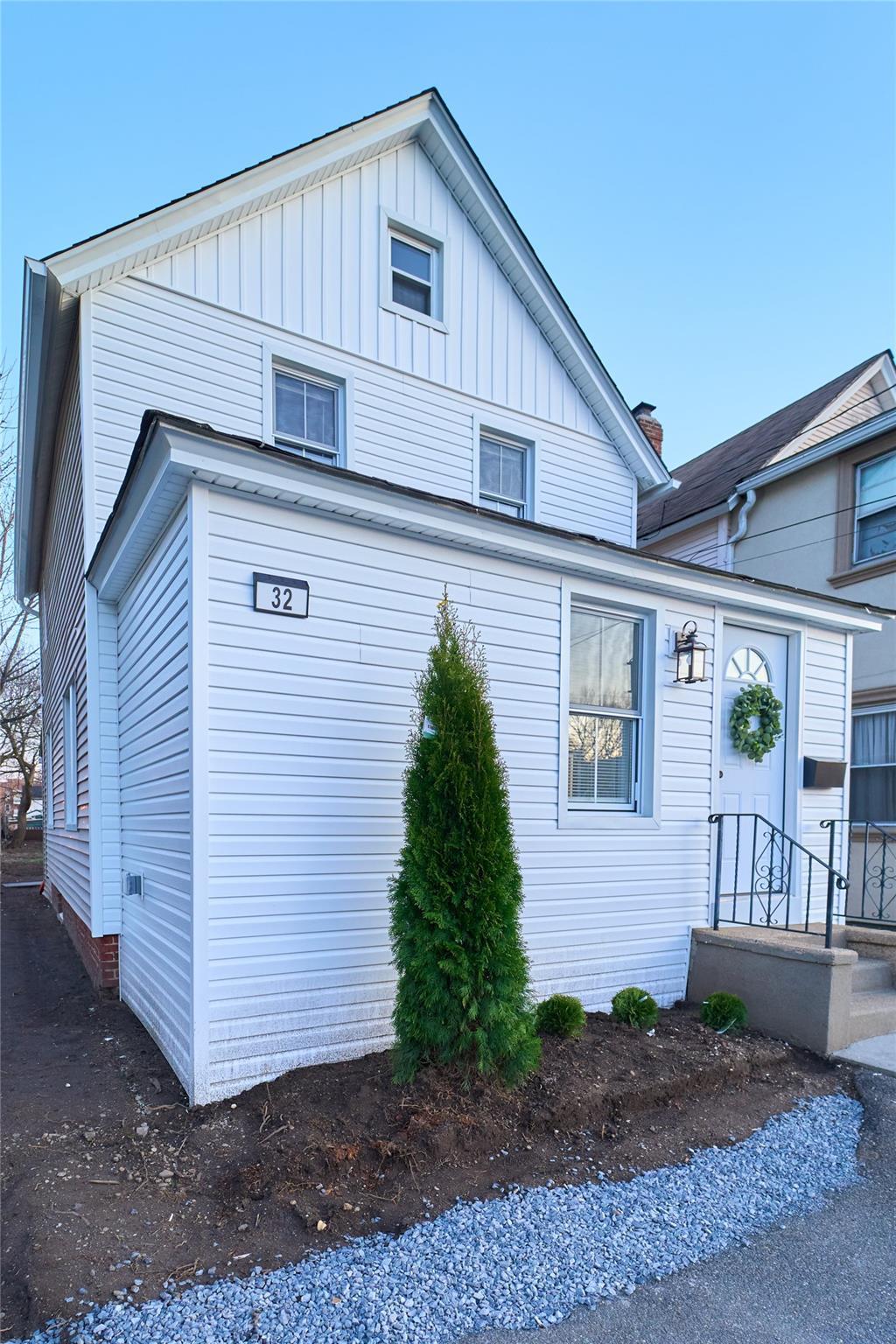 Single Family Thorne  Nassau County, NY 11550, MLS-843442-2