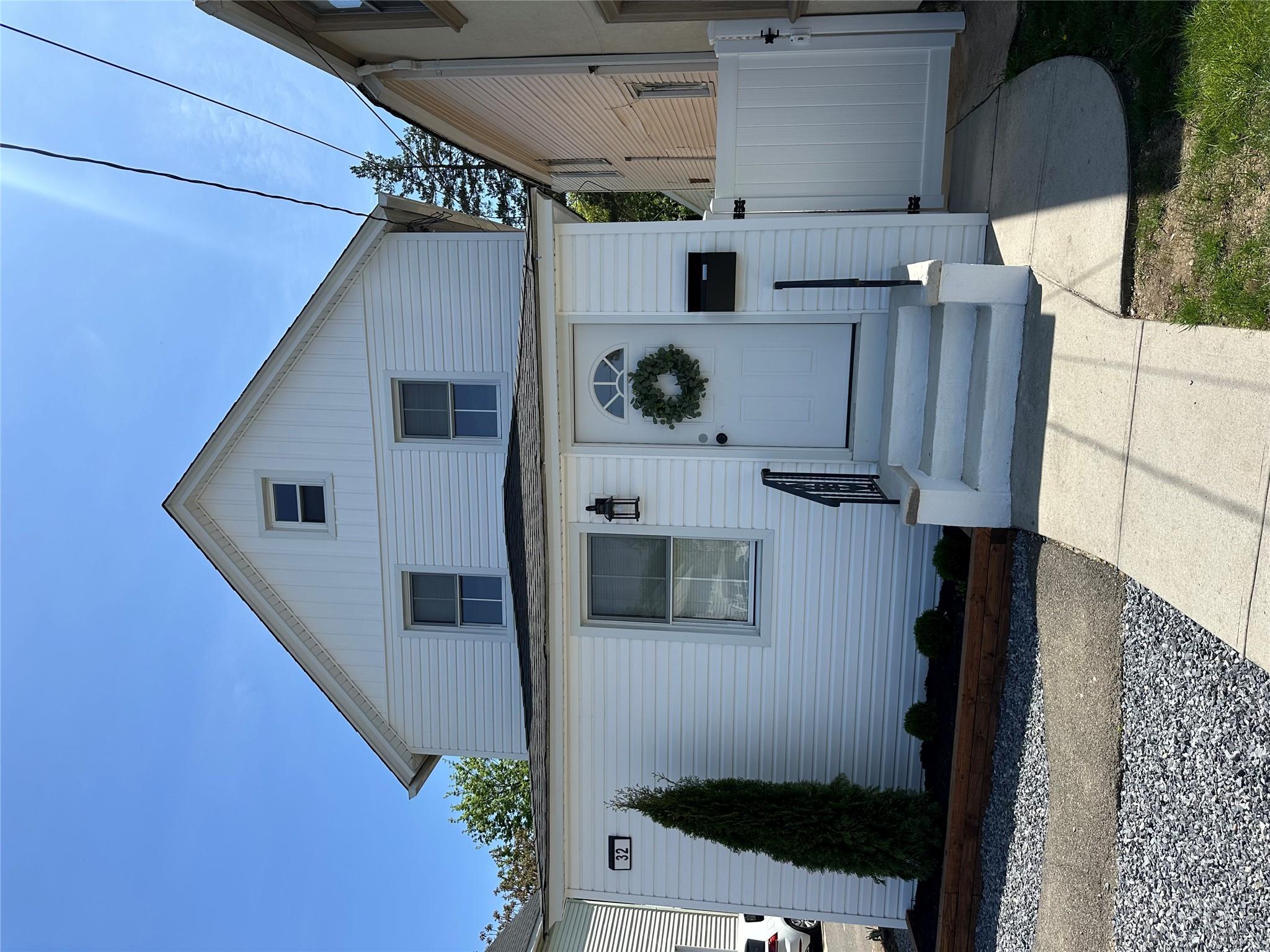 Single Family Thorne  Nassau County, NY 11550, MLS-843442-29