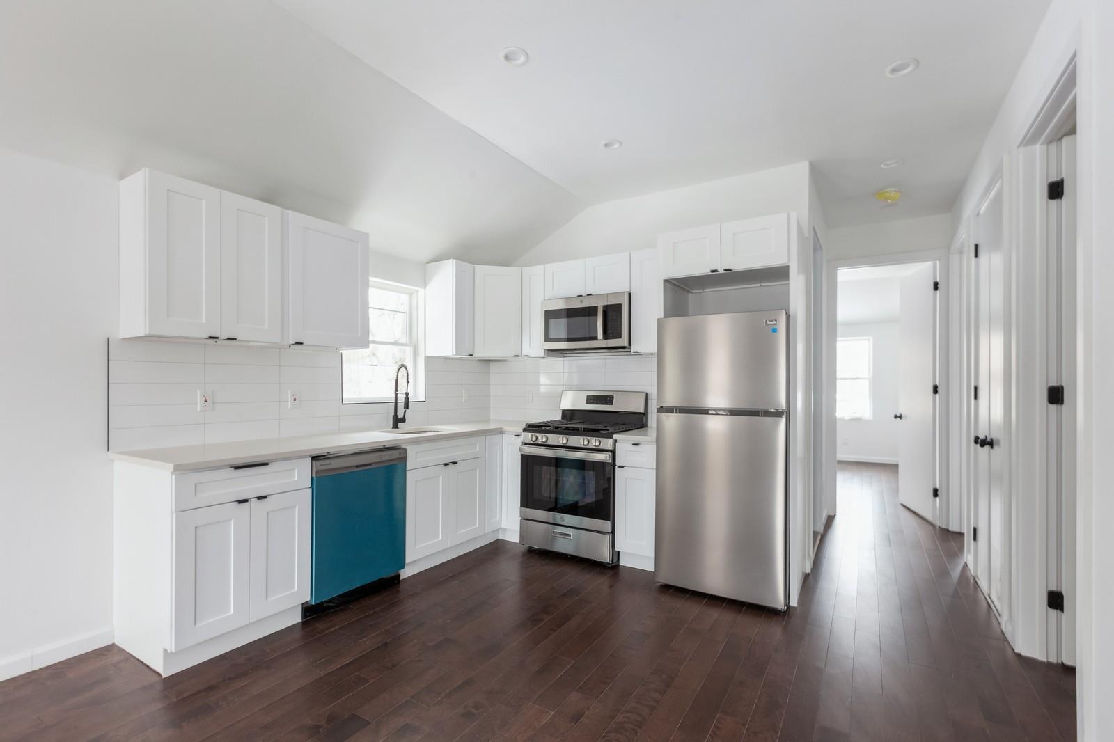 Single Family 90  Queens, NY 11418, MLS-843450-13