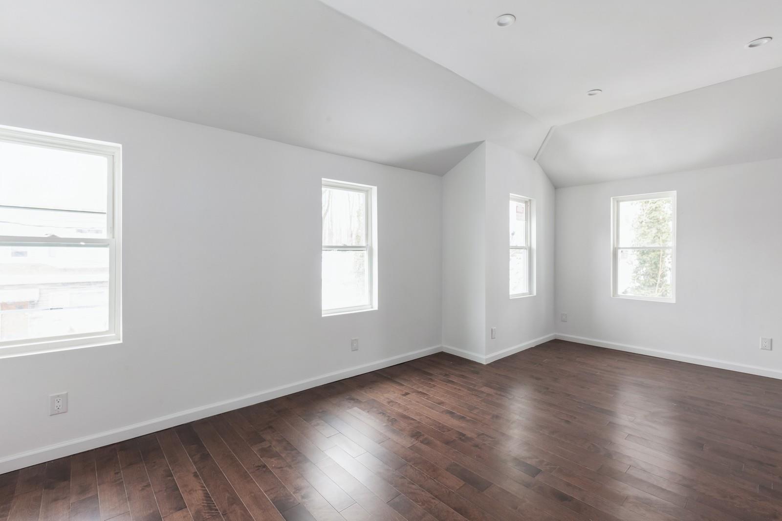 Single Family 90  Queens, NY 11418, MLS-843450-7