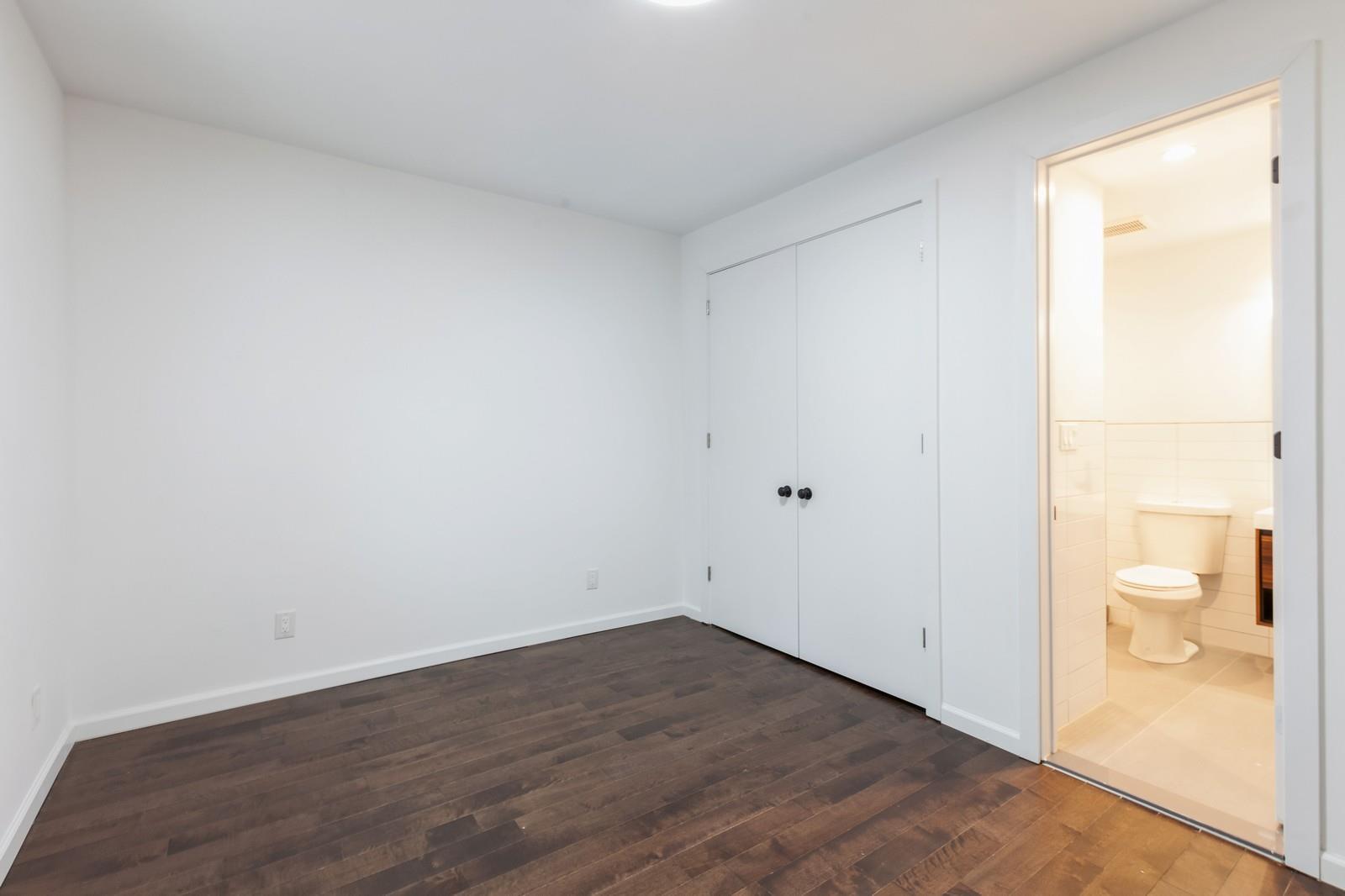 Single Family 90  Queens, NY 11418, MLS-843450-8