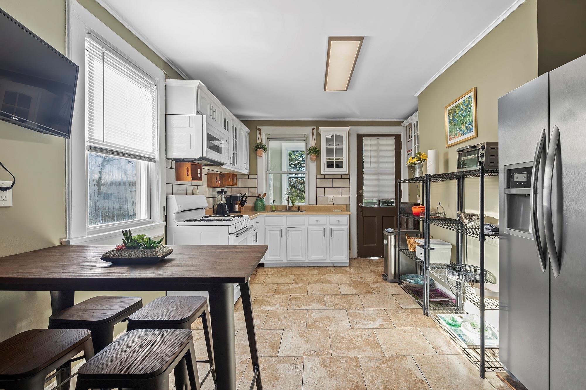 Single Family Wayne  Westchester County, NY 10606, MLS-843460-23