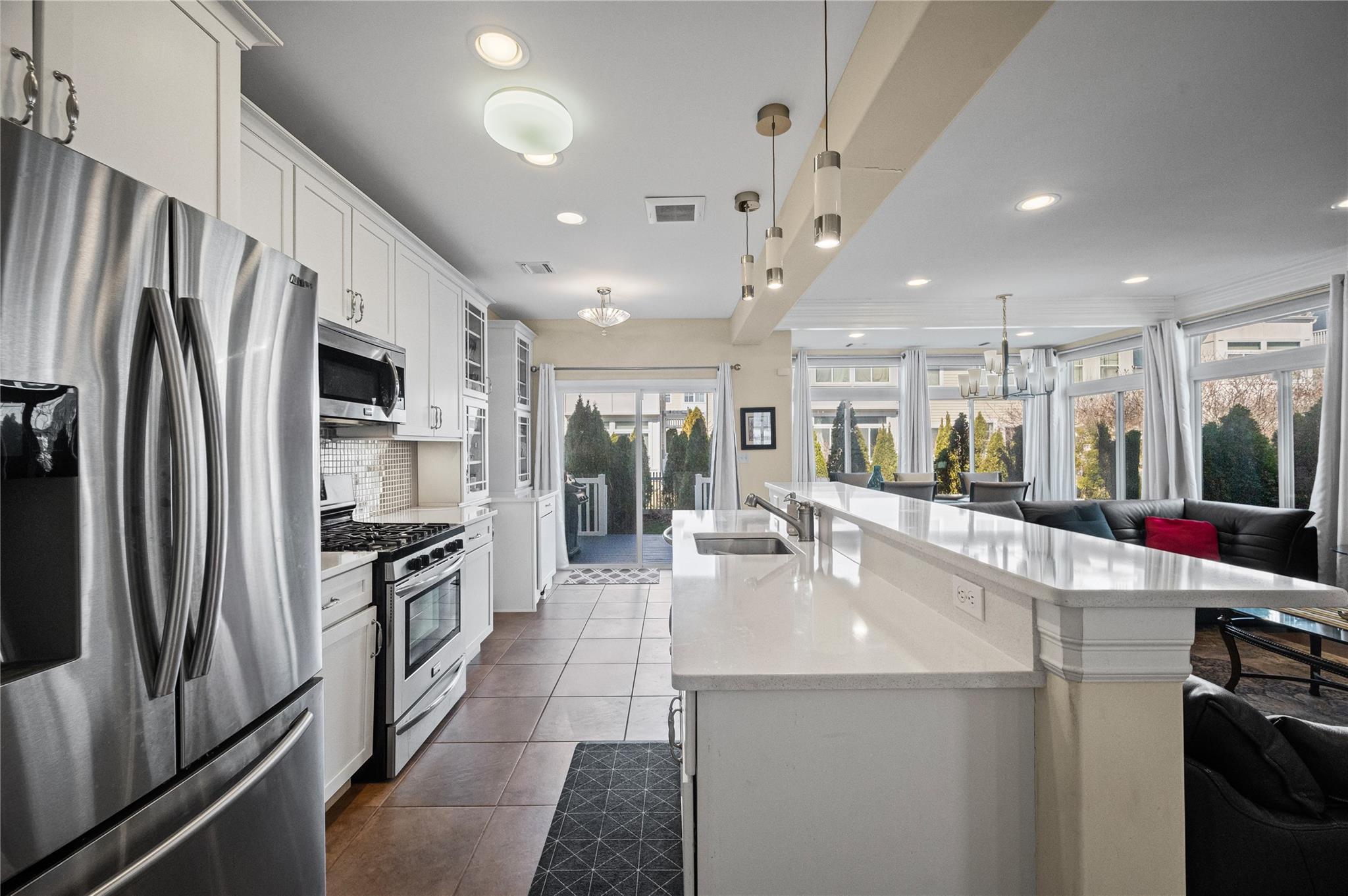 Single Family Beach  Queens, NY 11692, MLS-843464-10