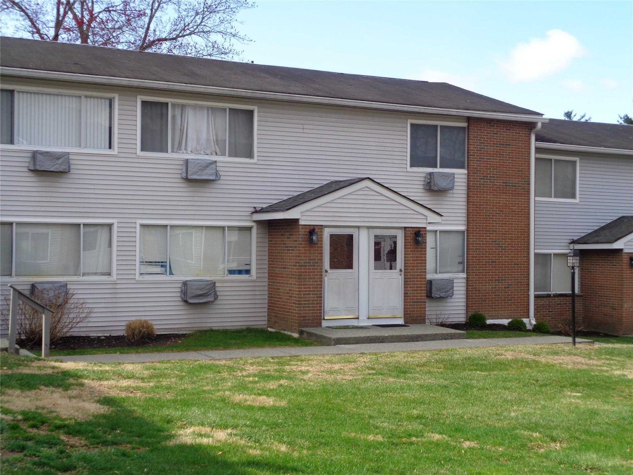 Condo South  Dutchess County, NY 12601, MLS-843475-2