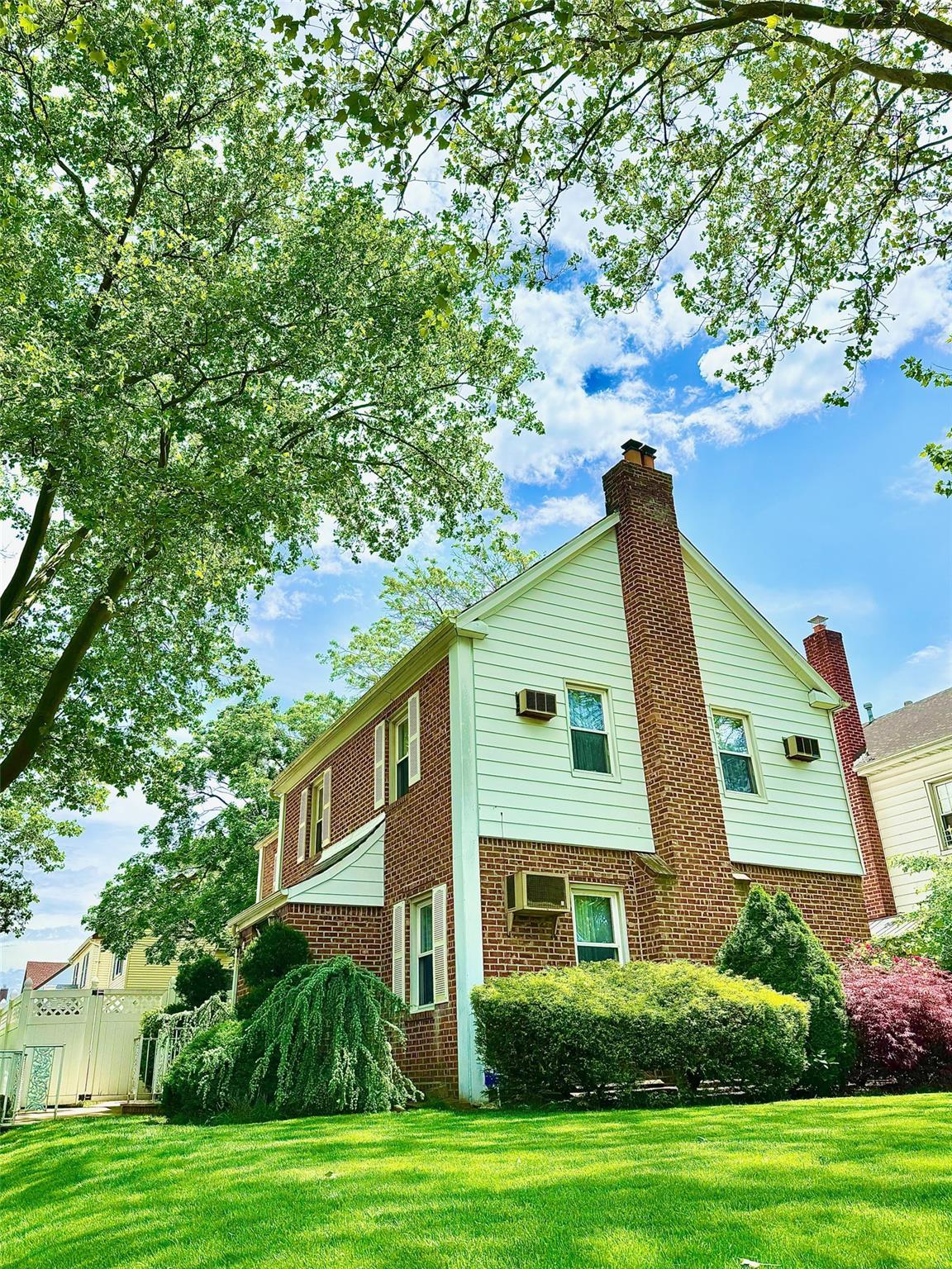 Single Family 50th  Queens, NY 11364, MLS-843498-3