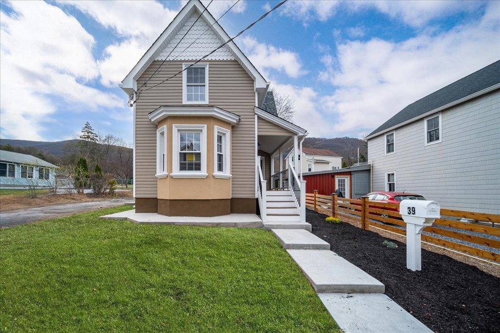 Single Family Washington  Dutchess County, NY 12508, MLS-843544-2