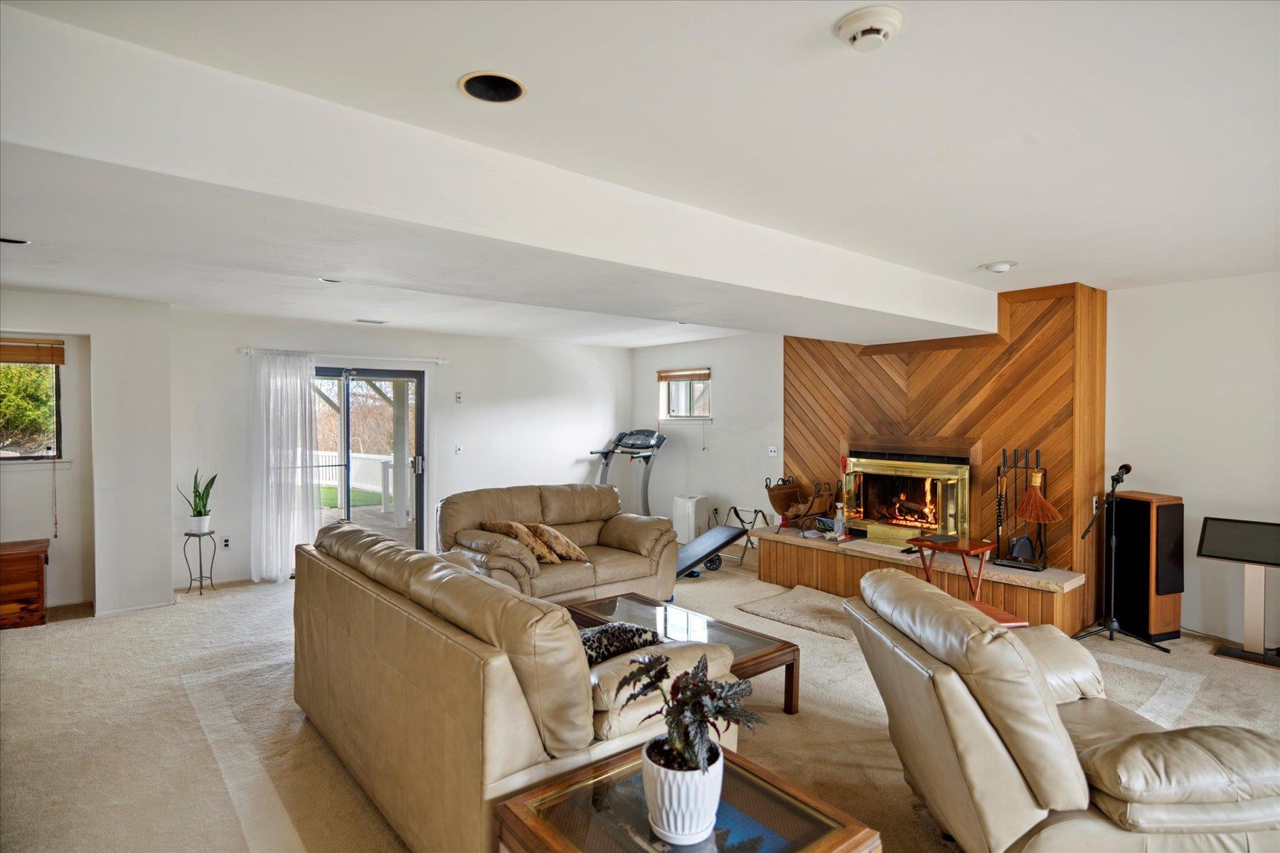 Single Family Nadia  Suffolk County, NY 11777, MLS-843563-31