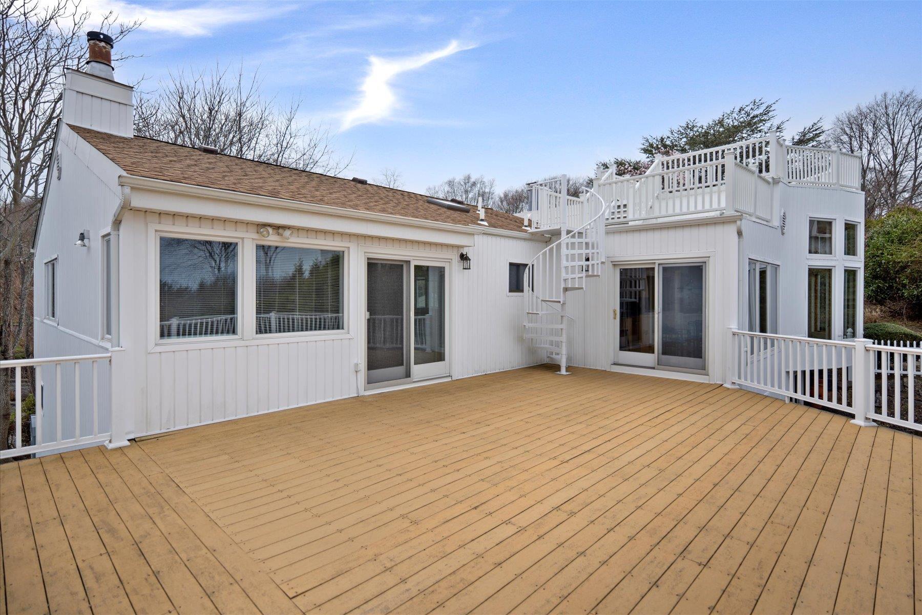 Single Family Nadia  Suffolk County, NY 11777, MLS-843563-36