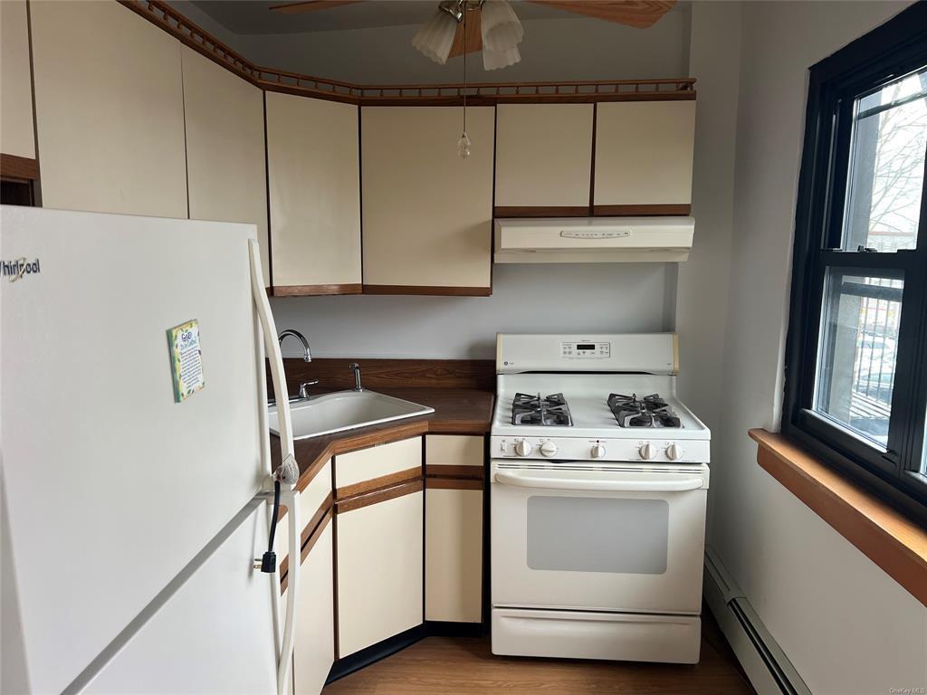 Coop Tulip  Nassau County, NY 11001, MLS-843569-4