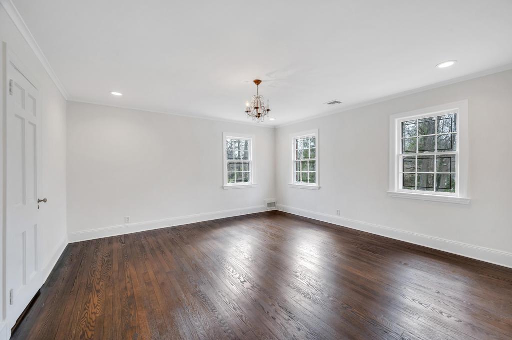Single Family Station  Nassau County, NY 11023, MLS-843574-21