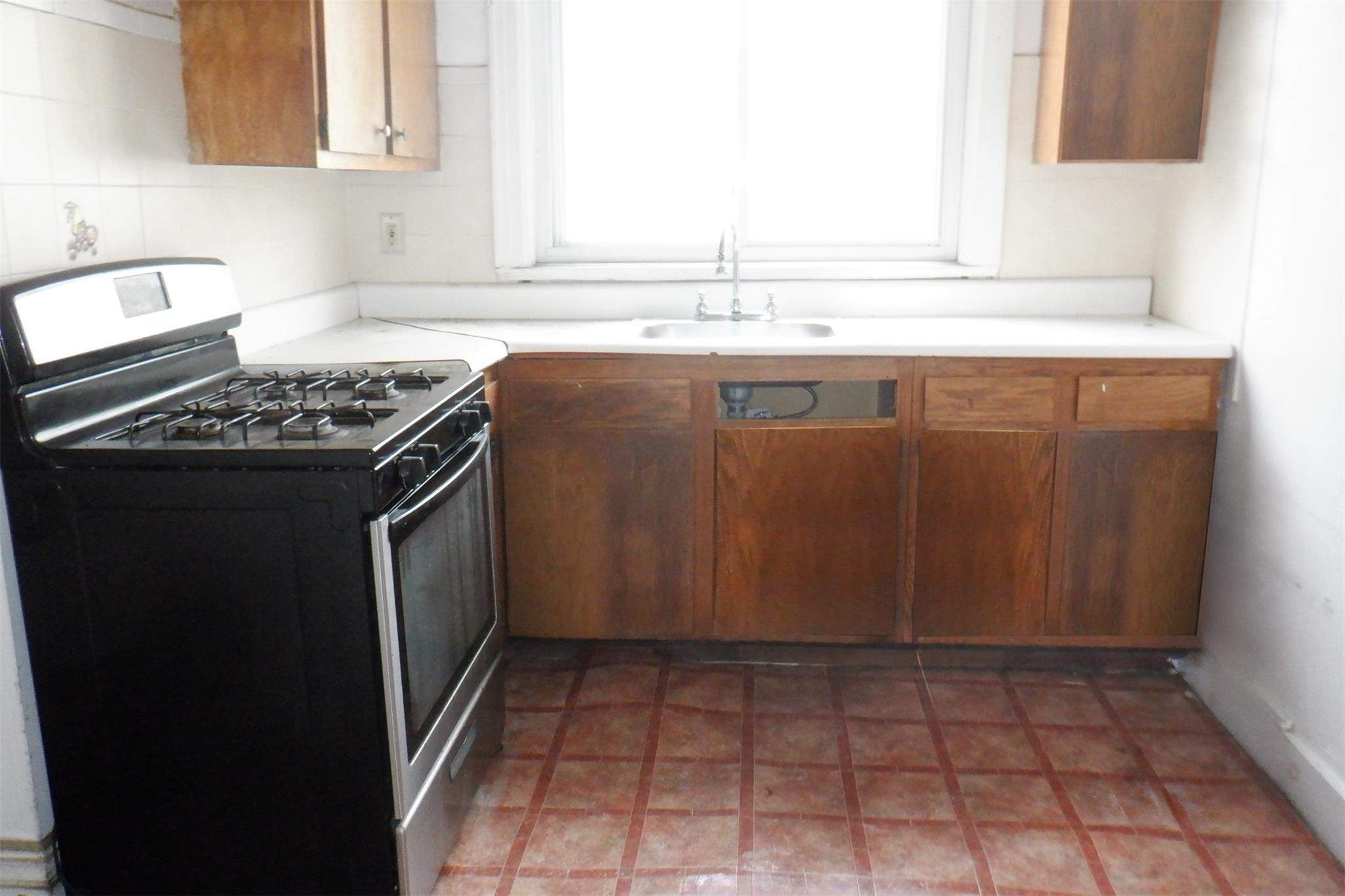 Single Family 40th  Brooklyn, NY 11203, MLS-843587-17