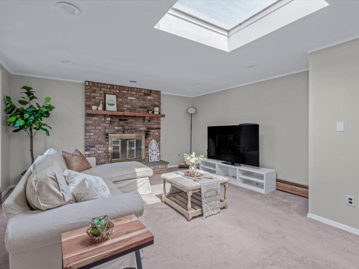 Single Family Floral  Nassau County, NY 11803, MLS-843623-14