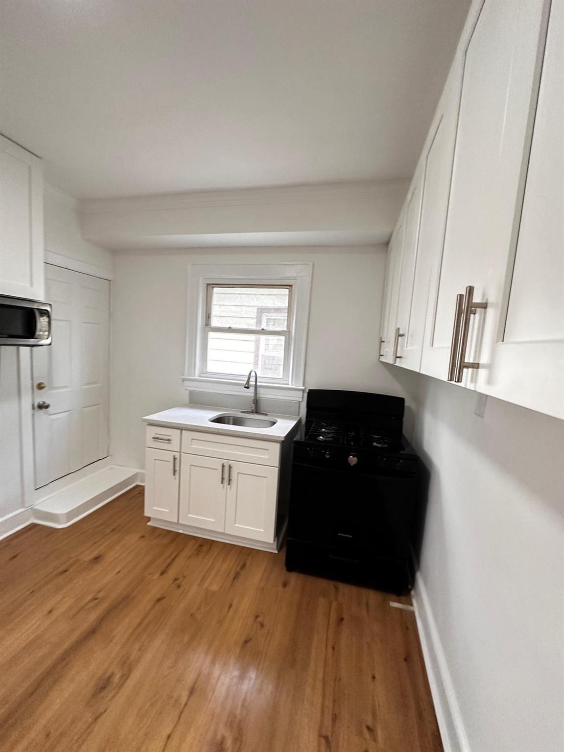 Apartment 116  Queens, NY 11419, MLS-843650-9