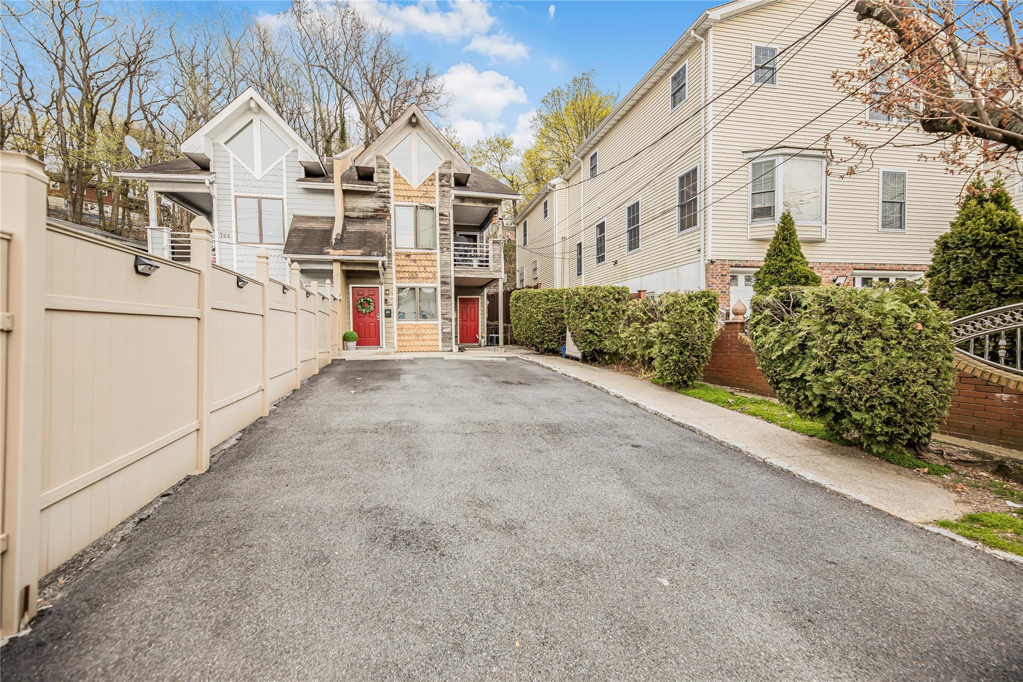 Single Family Warburton  Westchester County, NY 10701, MLS-843652-4