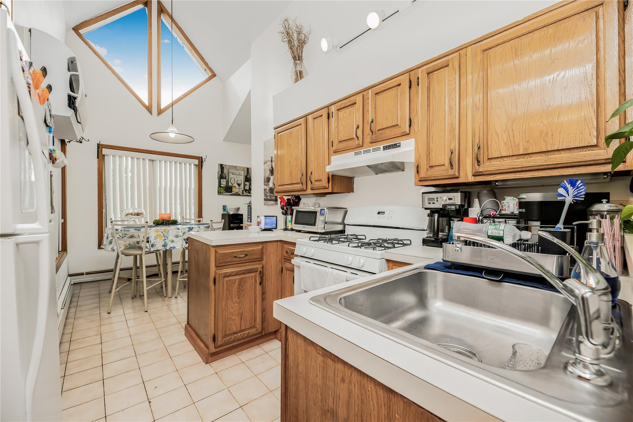 Single Family Warburton  Westchester County, NY 10701, MLS-843652-5