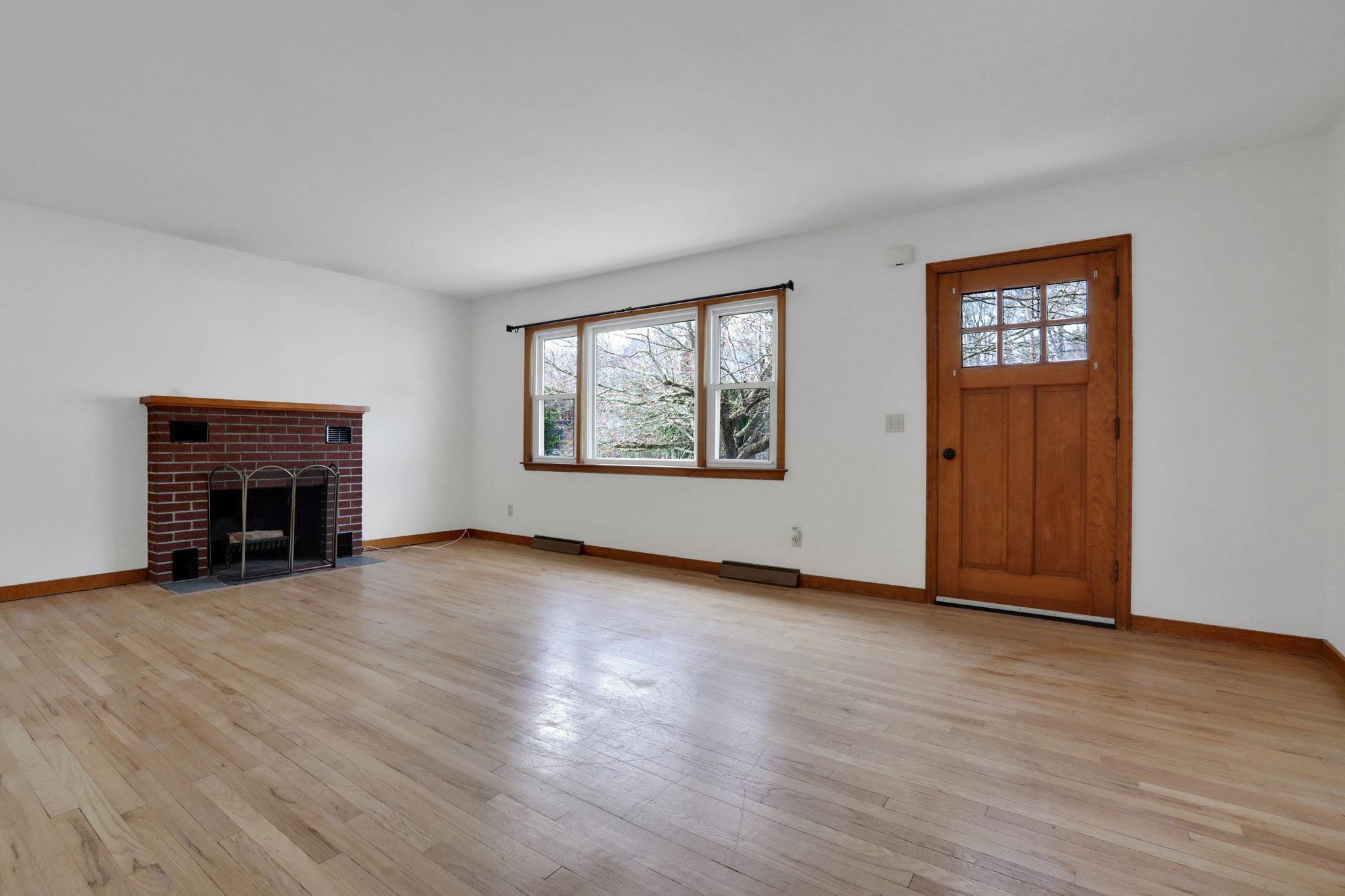 Single Family Cavo  Dutchess County, NY 12603, MLS-843655-7