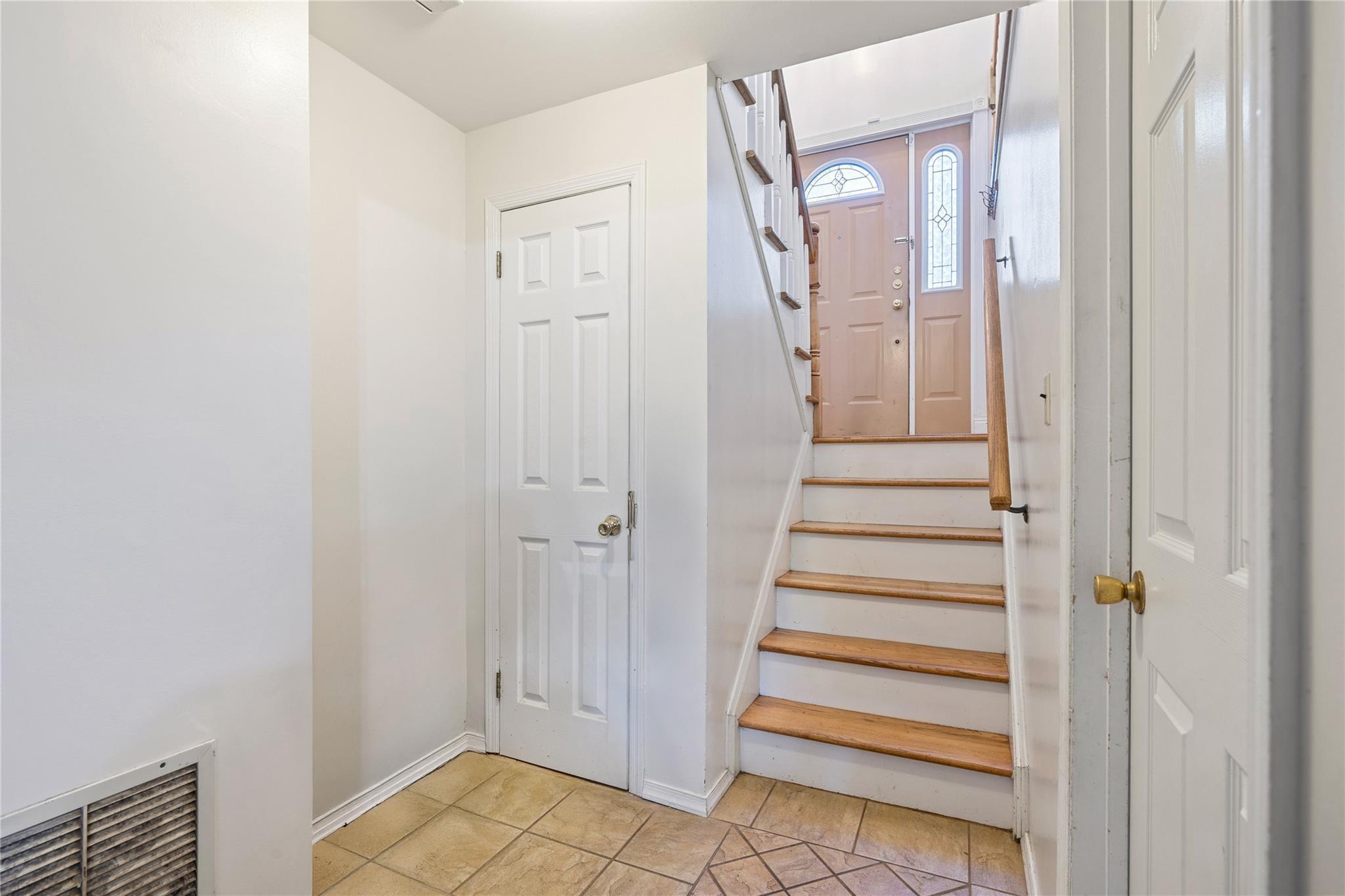 Single Family Cole  Rockland County, NY 10977, MLS-843660-17