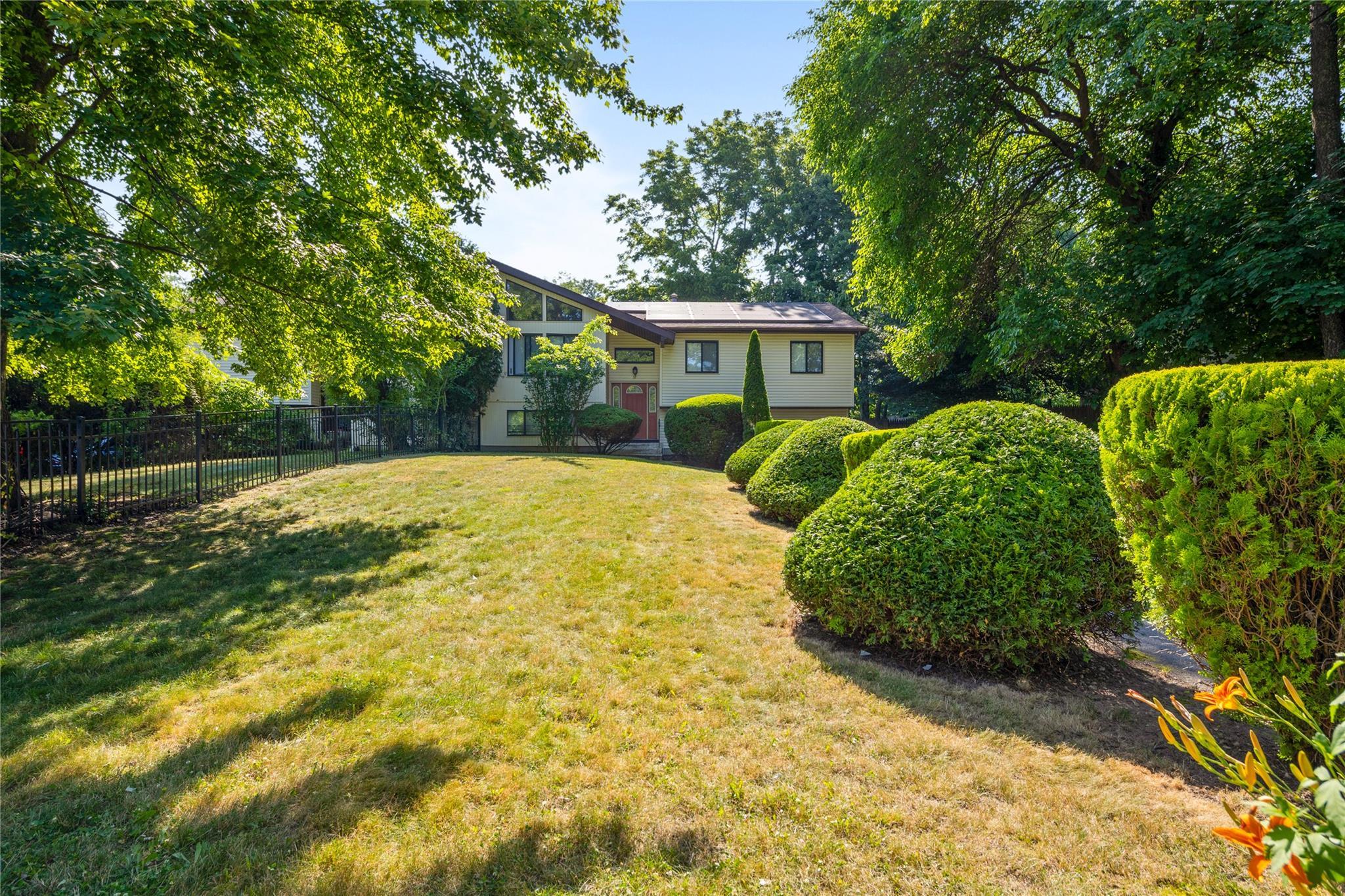 Single Family Cole  Rockland County, NY 10977, MLS-843660-2