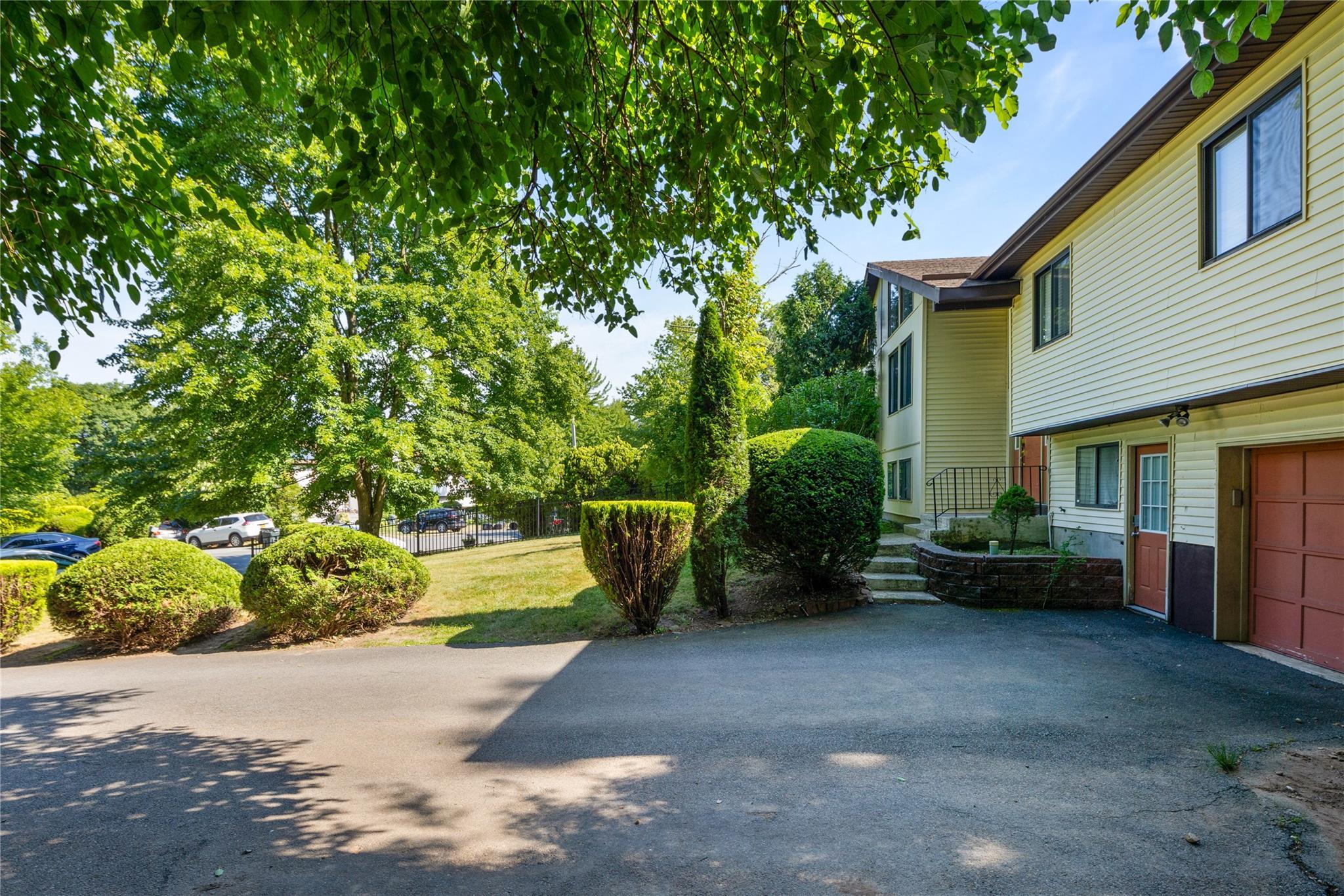 Single Family Cole  Rockland County, NY 10977, MLS-843660-25