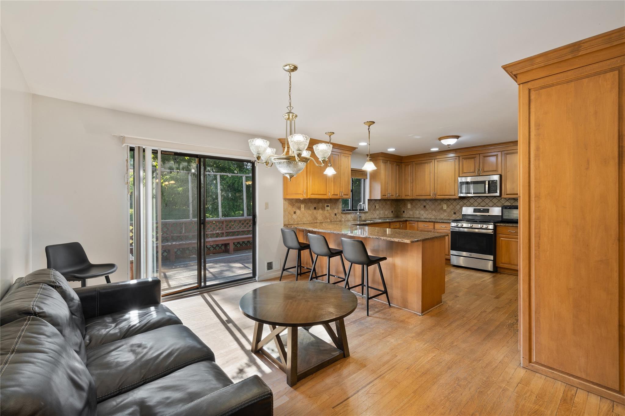 Single Family Cole  Rockland County, NY 10977, MLS-843660-8